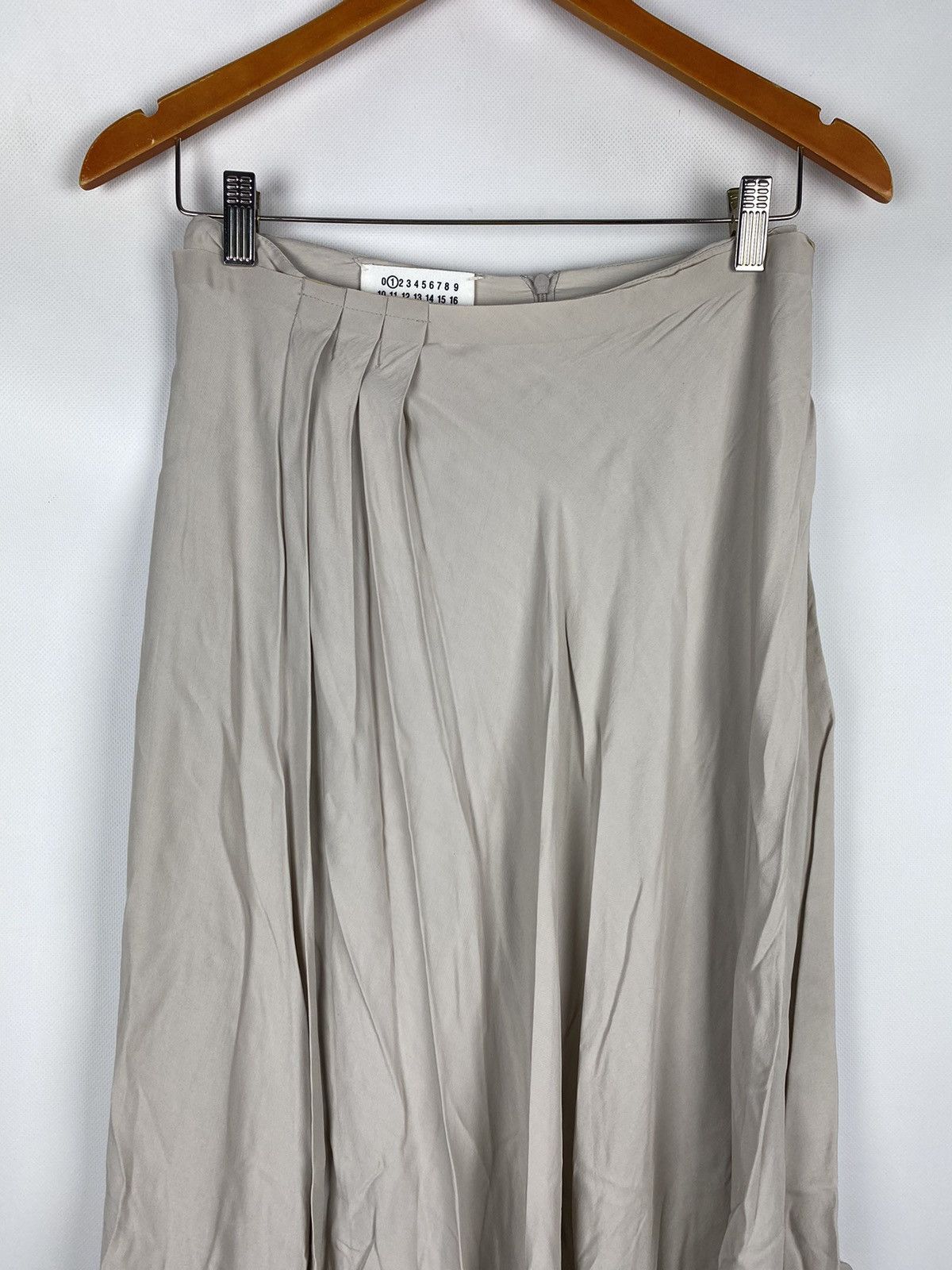 Maison Margiela Maison Martin Margiela ladies viscose maxi skirt size 40 / L Size 27" / US 4 / IT 40 - 4 Thumbnail