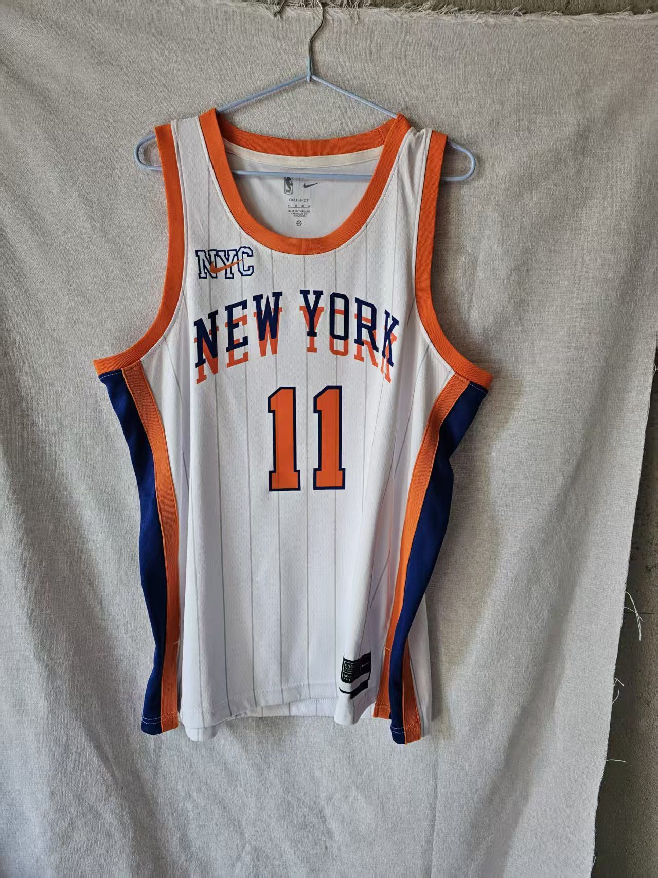 NBA New York Knicks 11 Jalen Brunson Jersey White Size US XL / EU 56 / 4 - 1 Thumbnail