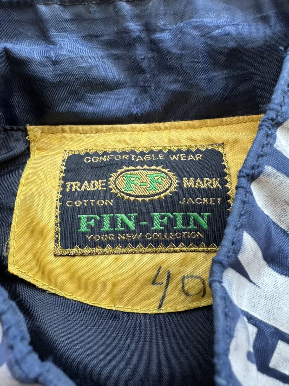 BMW VERY RARE VINTAGE JACKET BMW RACING TEAM FORMULA 1 SHOCK Size US M / EU 48-50 / 2 - 8 Thumbnail