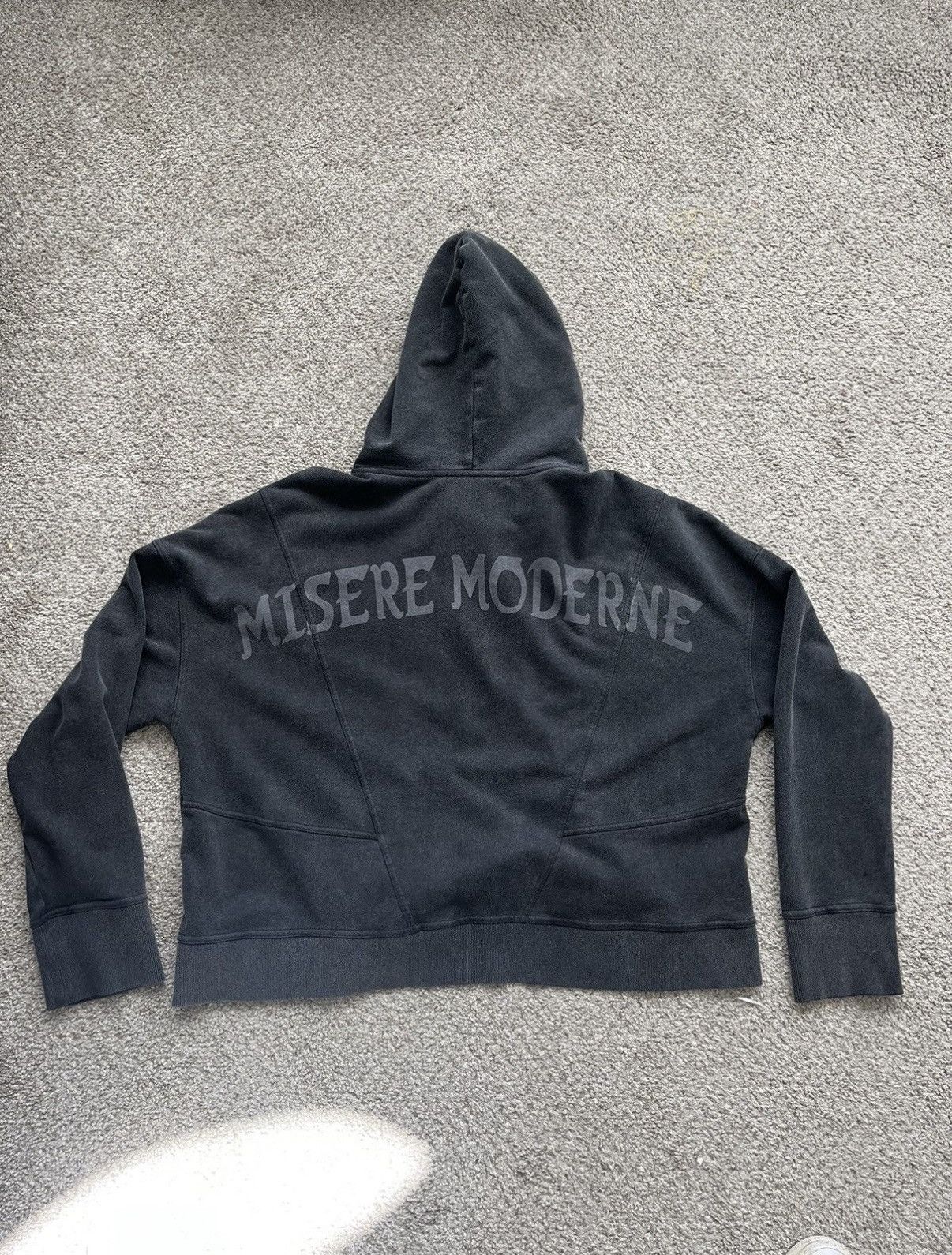 Other Misere Moderne Hoodie – Cropped Fit Size US M / EU 48-50 / 2 - 3 Thumbnail