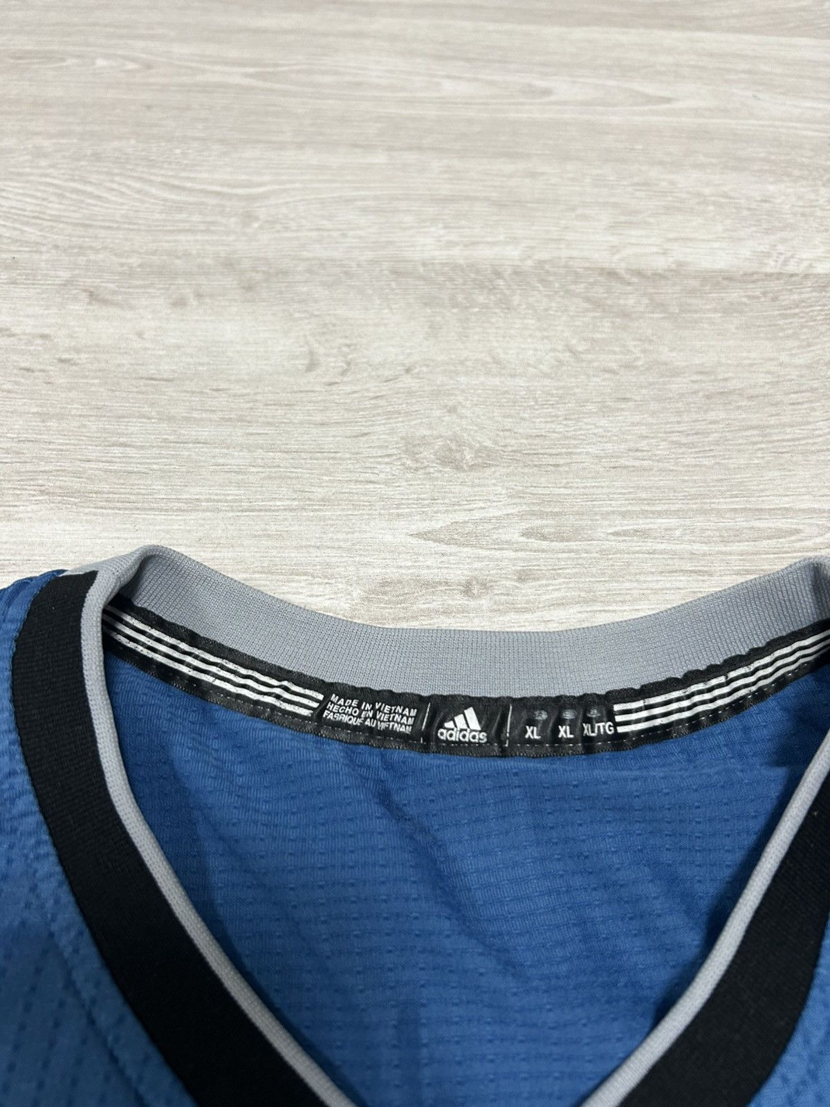 NBA Adidas Andrew Wiggins #22 Timberwolves NBA Jersey Sz L +2 Size US XL / EU 56 / 4 - 11 Thumbnail
