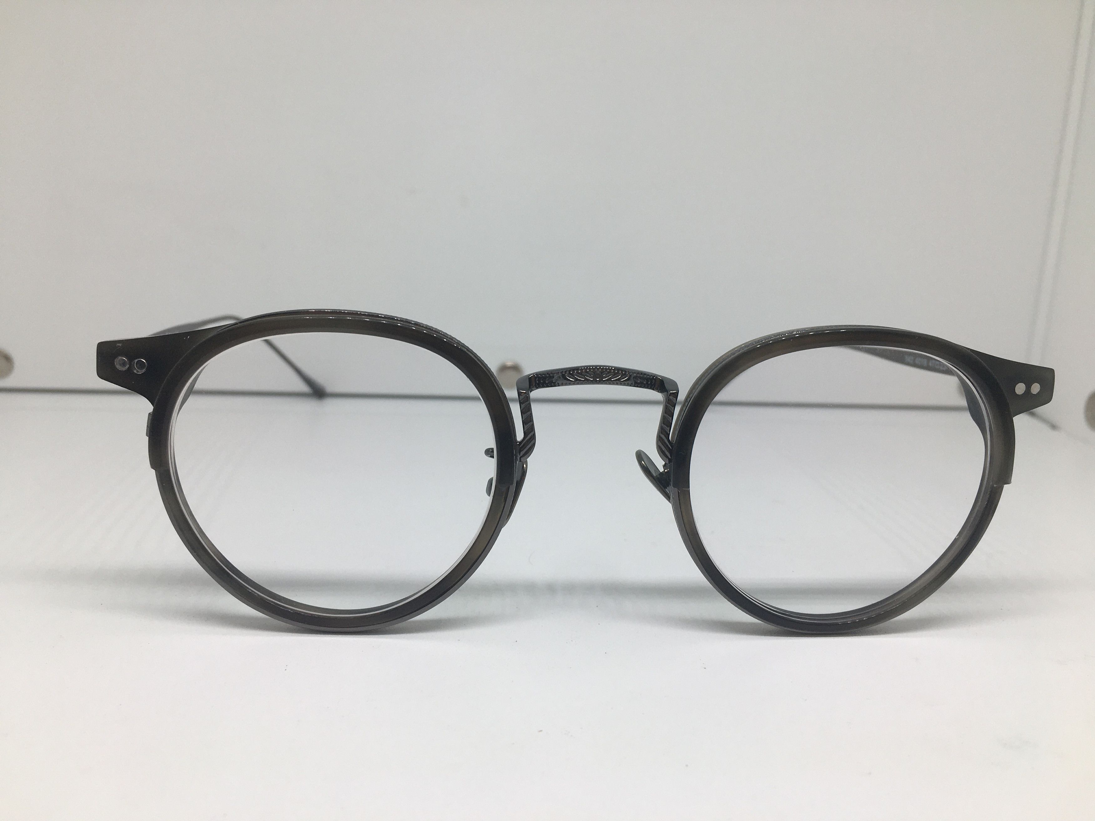 Other Handmade Gray Silver B Titanium Ivy League Eyeglasses Frame Size ONE SIZE - 2 Thumbnail