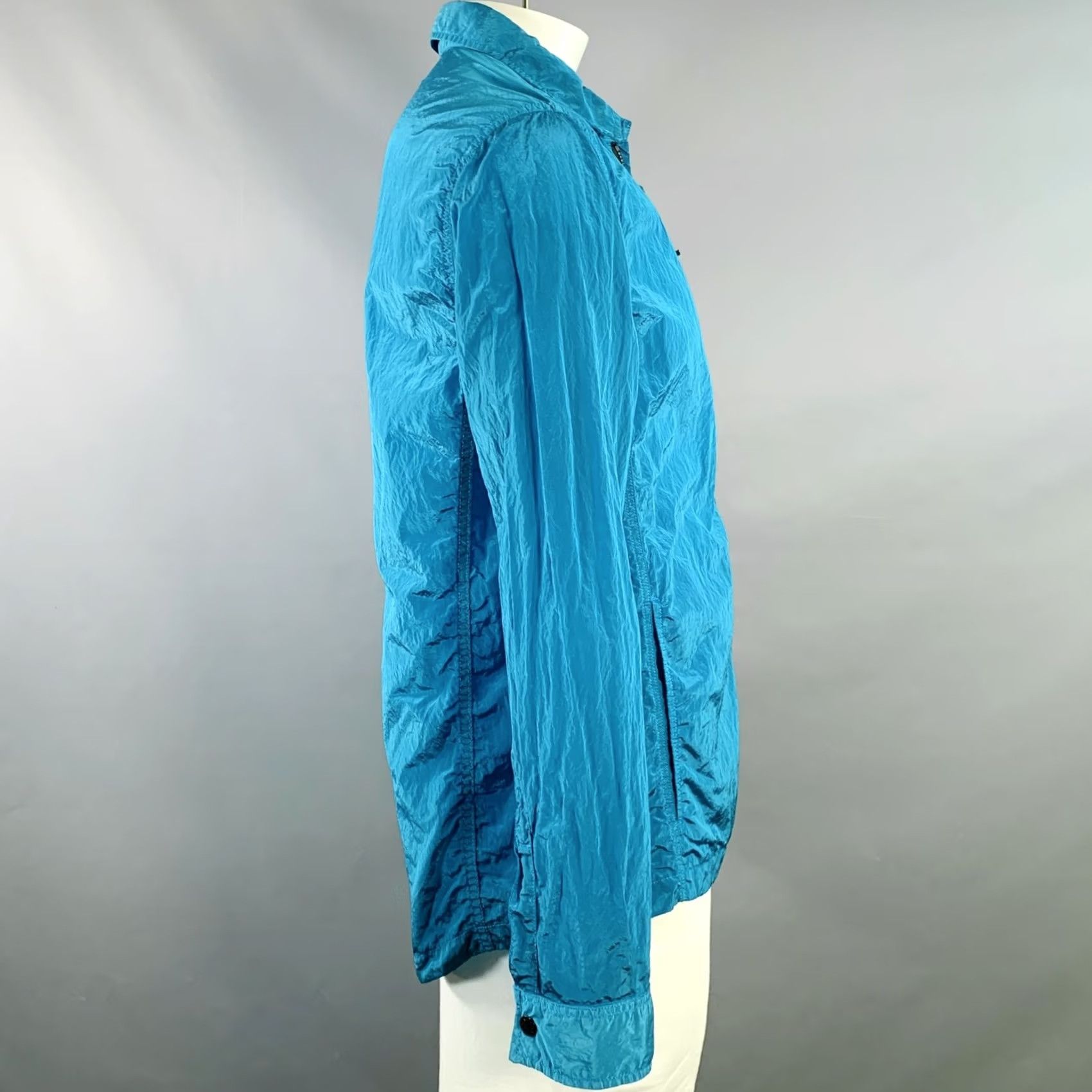 Stone Island STONE ISLAND Jacket XXL Aqua Polyamide Windbreaker Mens Size US XXL / EU 58 / 5 - 2 Thumbnail