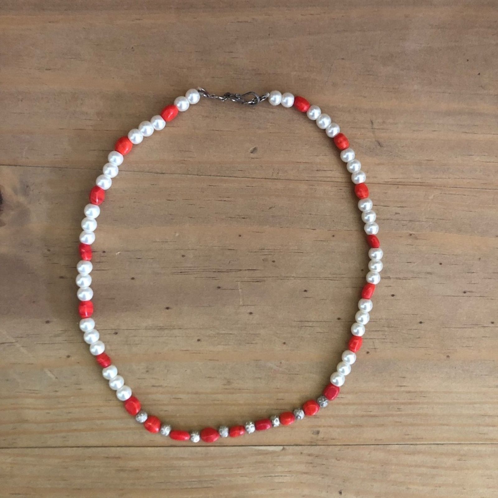 Vintage Vintage handcrafted pearl and carnelian choker necklace Size ONE SIZE - 6 Thumbnail