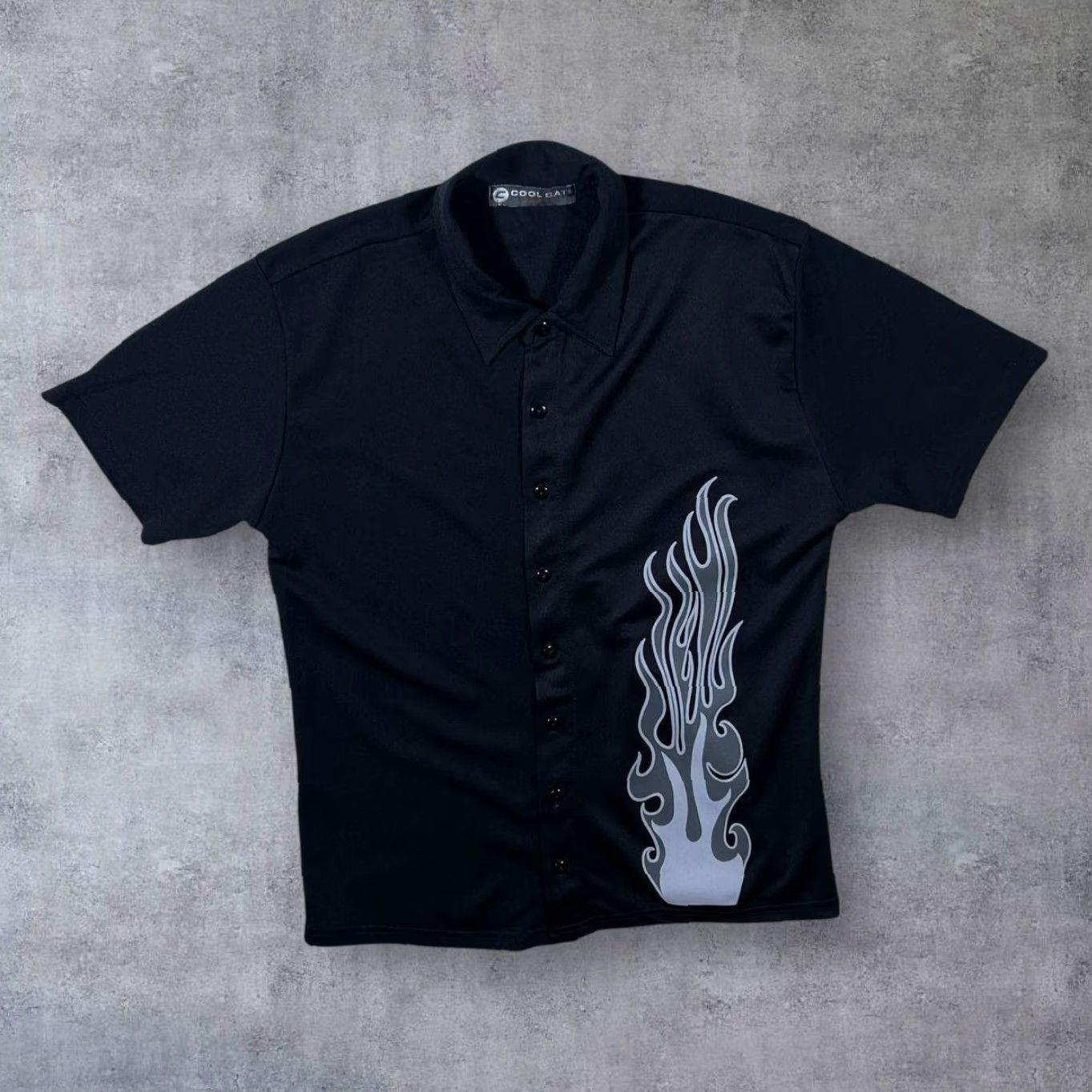 Vintage Cool Cat Early 00's Goth Y2K Tribal Flame Graphic Black Polyester Shirt Small Size US S / EU 44-46 / 1 - 2 Thumbnail