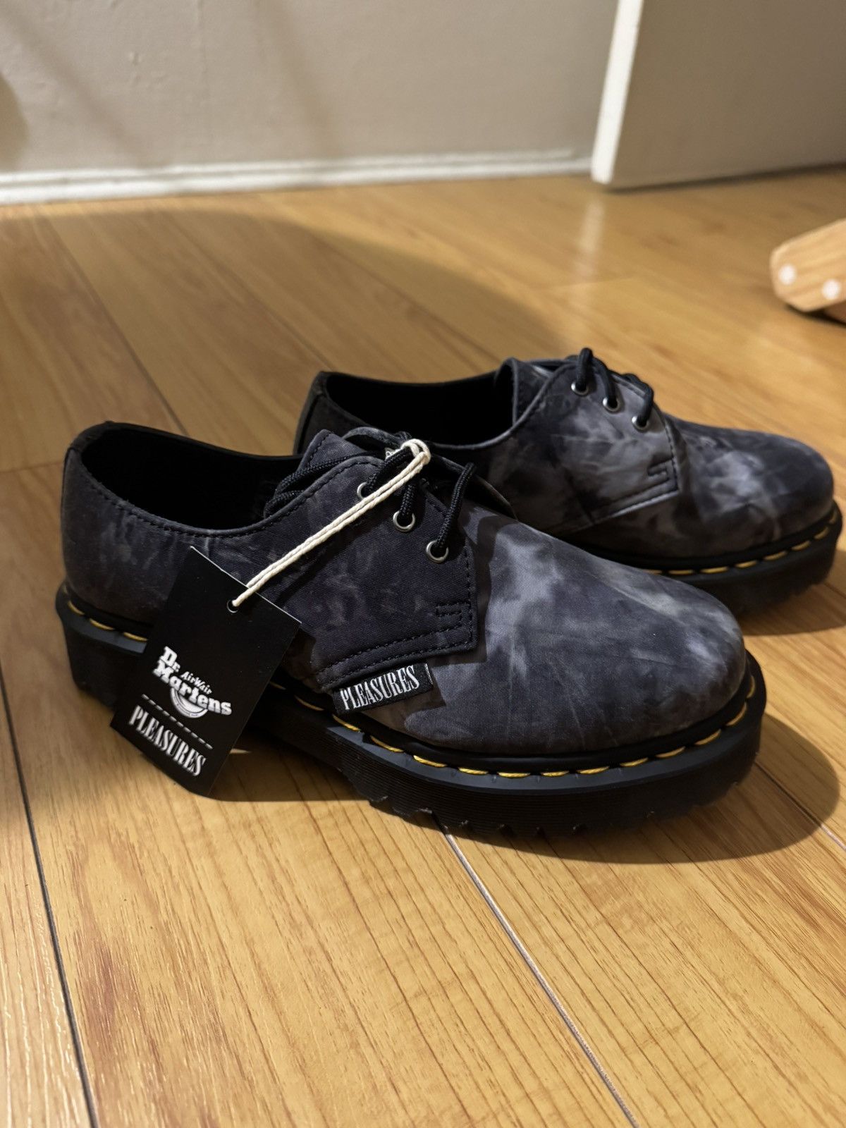 Dr. Martens × Pleasures Doc Marten - Pleasures Collab Size US 6 / IT 36 - 4 Thumbnail