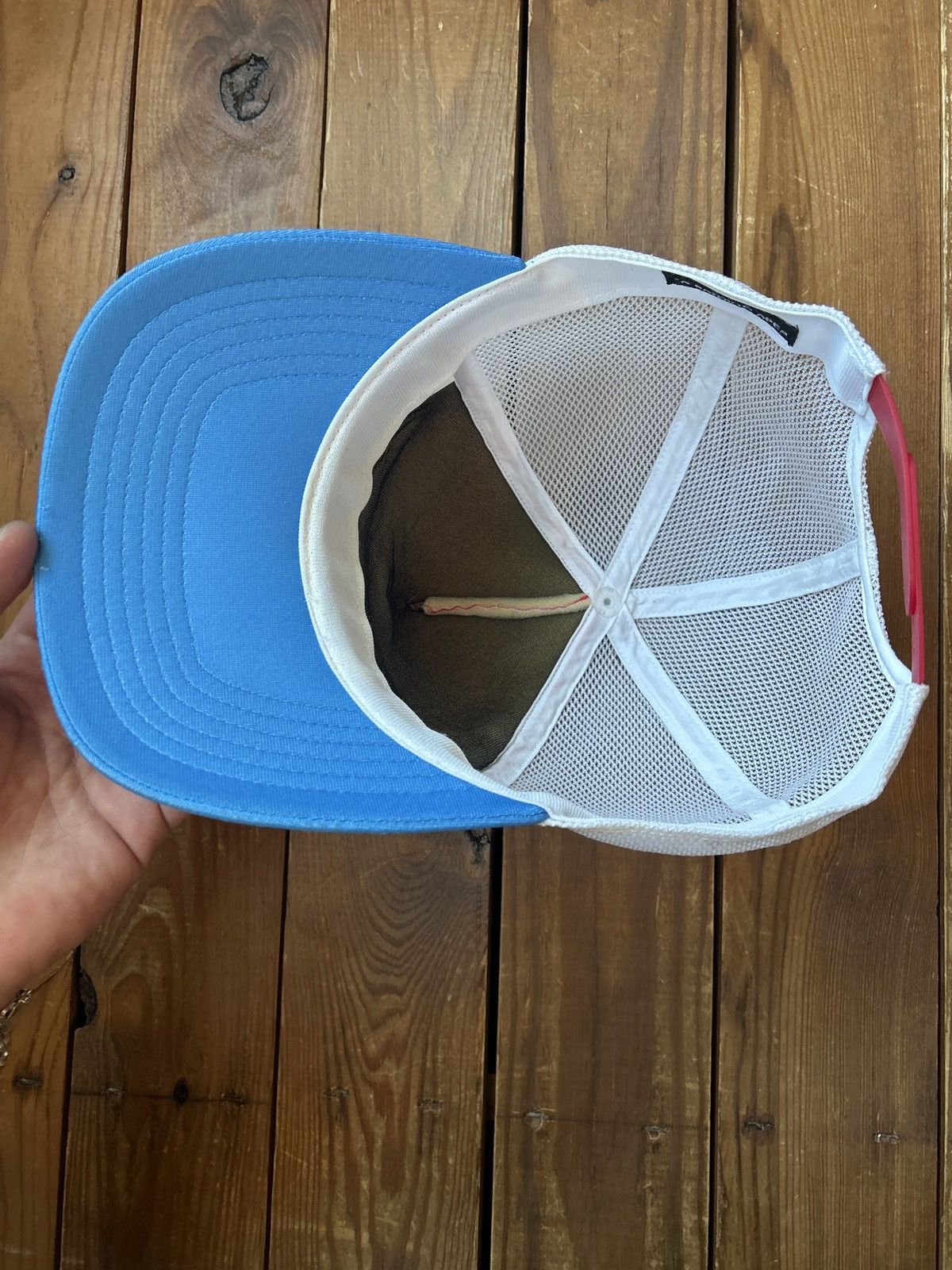 Bape × Swarovski × Vintage Bape x Swarovski 2006 Nigo Era Red Blue Trucker Hat Size ONE SIZE - 4 Thumbnail
