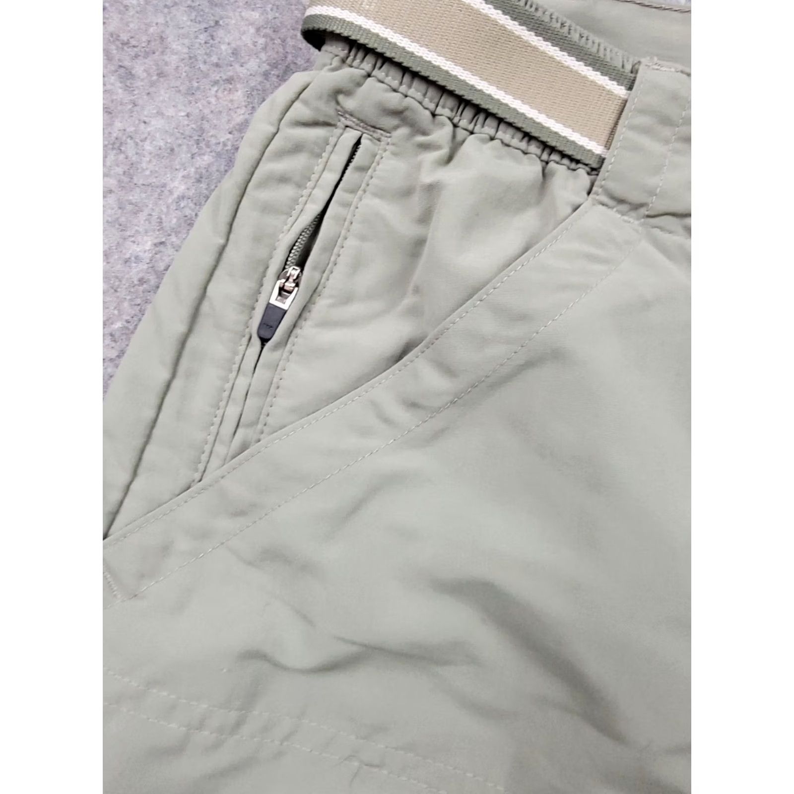 Vintage LL Bean Convertible Pants Mens Large Green Cargo Pockets Belted Outdoor Flat Front Wool? Nylon? (note: original) Size US 33 - 7 Thumbnail