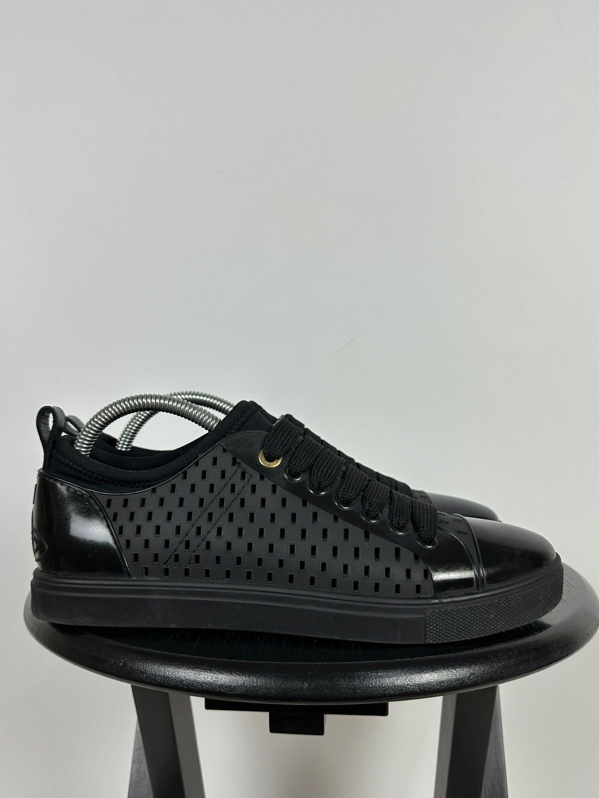 Vivienne Westwood Vivienne Westwood Orb Logo Low Top Sneakers Size US 7 / EU 40 - 5 Thumbnail