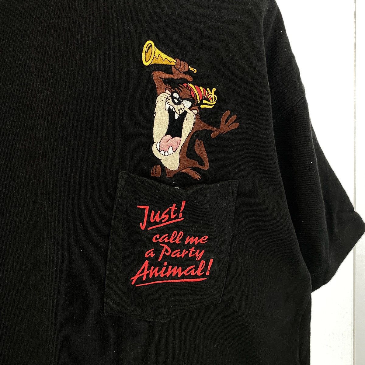 Warner Bros 1996 Looney Tunes Taz vintage Warner bros t-shirt Size US M / EU 48-50 / 2 - 2 Thumbnail