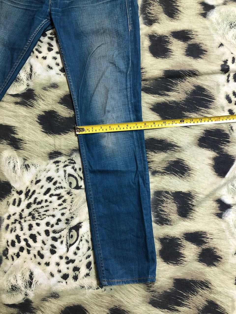 Levi's Vintage Thrashed Baggy Levi’s 519 Carpenter Jeans Size US 30 / EU 46 - 11 Thumbnail
