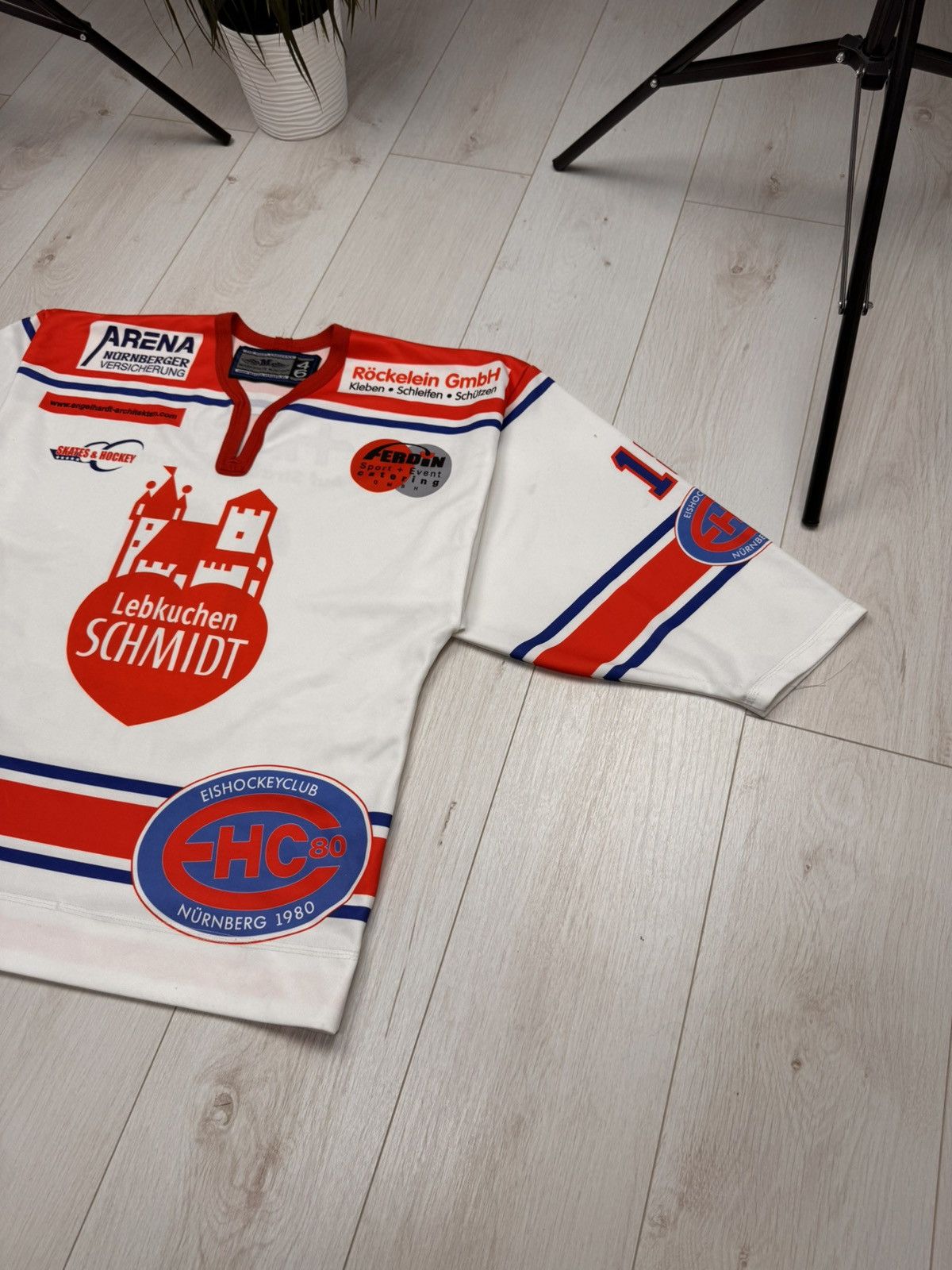 NHL MATCHWORN 2000s Nurnberg Ice Tigers KRYVORUTSKYY #18 Jersey Size US M / EU 48-50 / 2 - 3 Thumbnail