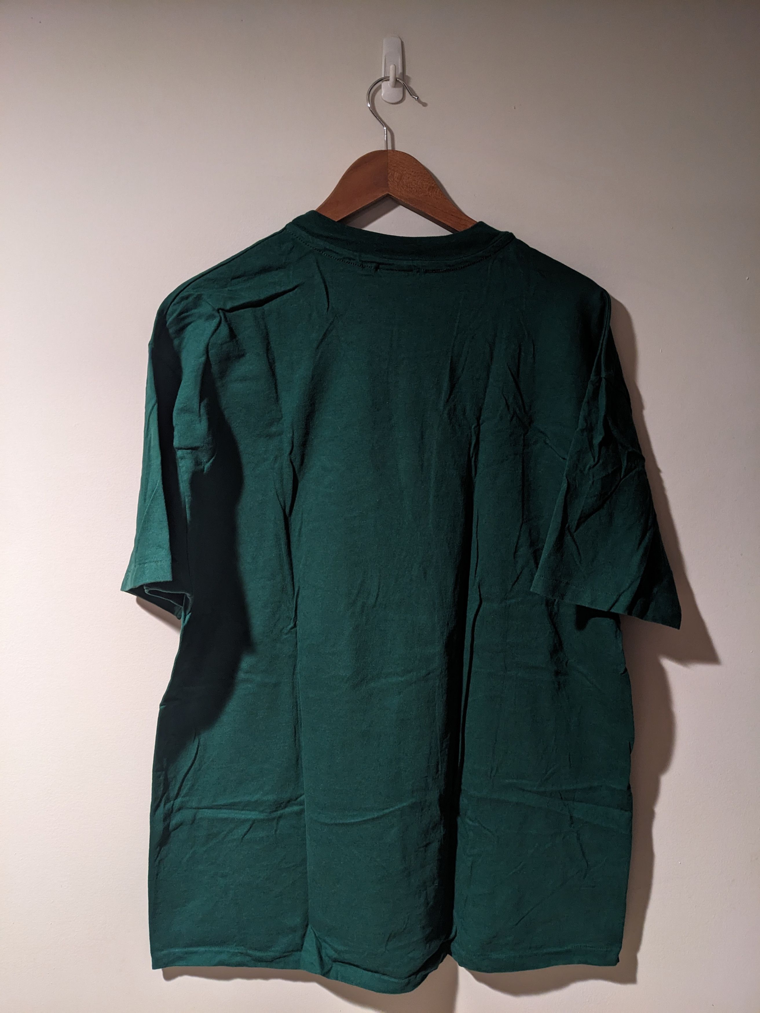 Disney × Vintage Vintage 90s Disney Store Goofy Mickey Hand Stand T-Shirt Size US XL / EU 56 / 4 - 4 Thumbnail