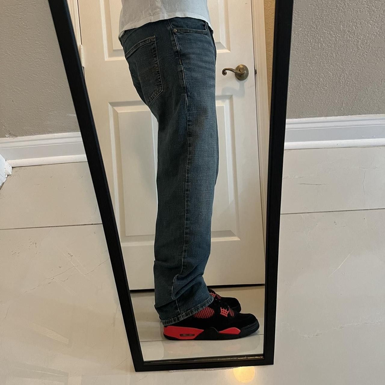 Vintage Vintage Y2K/2000s Grunge Dark Wash Skater Style Essential denim jeans! Size US 38 / EU 54 - 2 Thumbnail