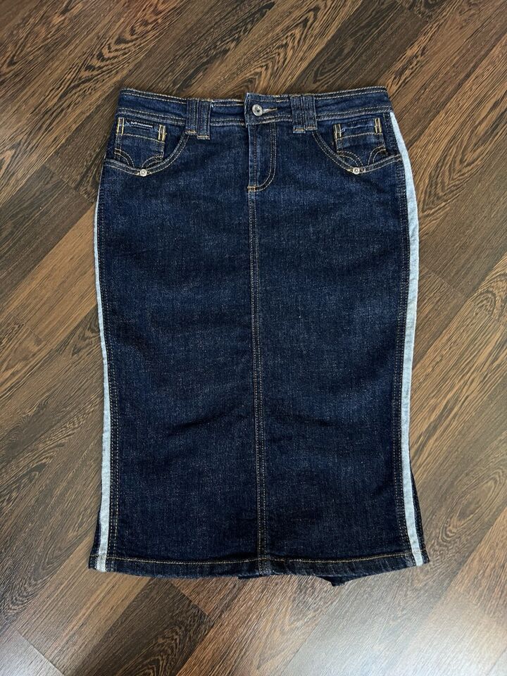 Dolce & Gabbana Dolce & Gabbana Knee Length Denim Skirt Blue Size S Size 28" / US 6 / IT 42 - 16 Thumbnail