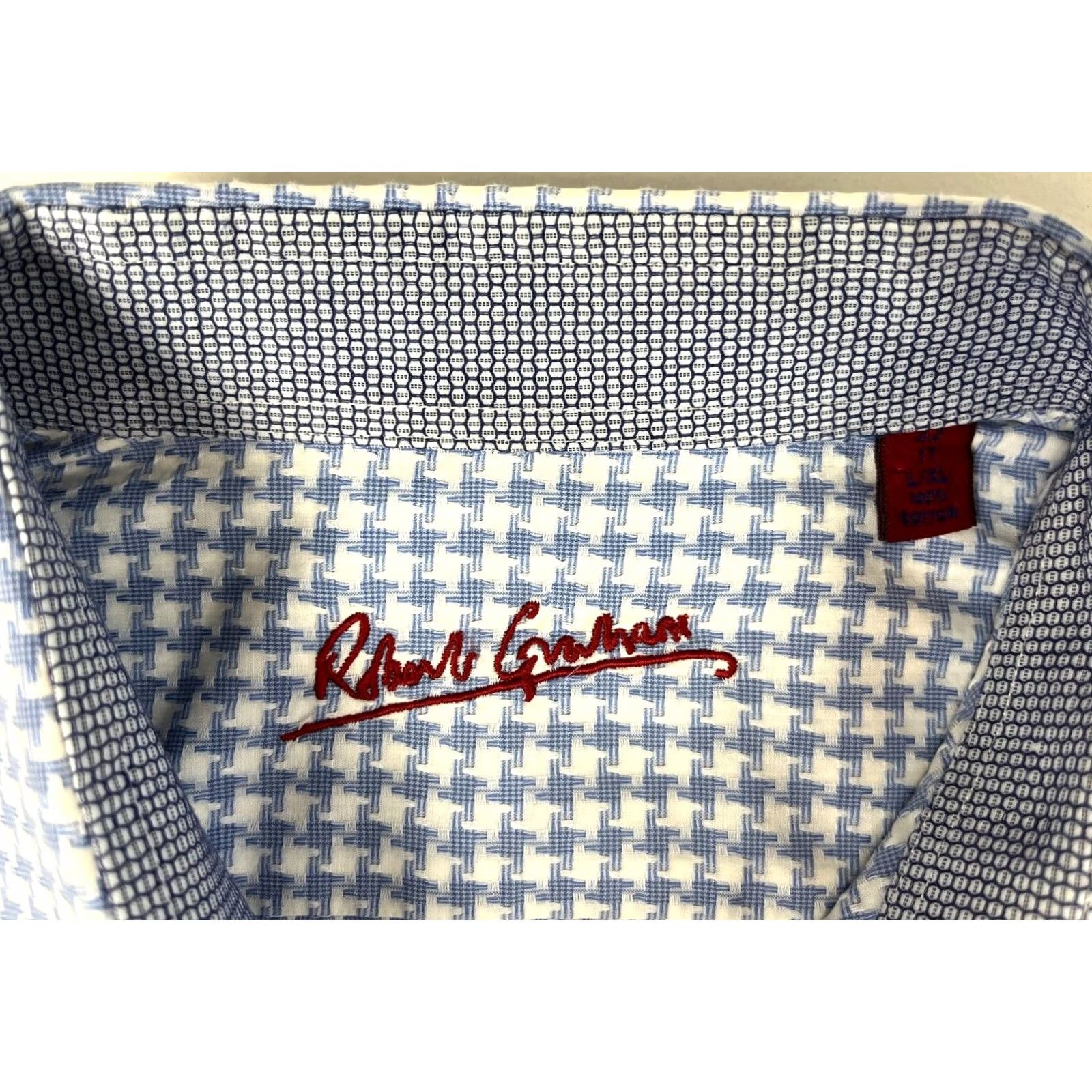 Robert Graham VINTAGE Robert Graham Button-Up Houndstooth Shirt Mens L/XL 43/17 White Blue 100% Cotton Size US L / EU 52-54 / 3 - 7 Thumbnail