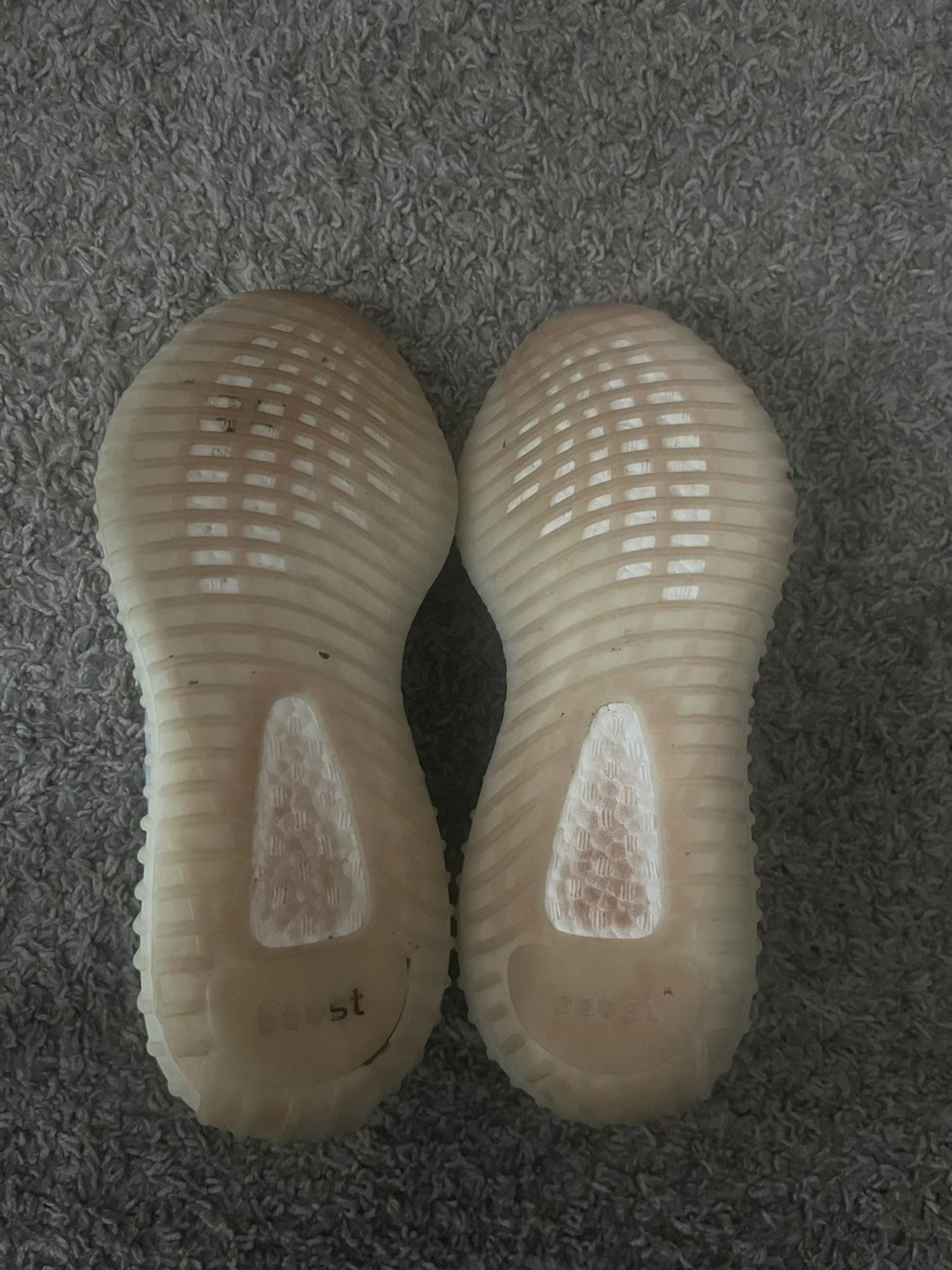 Adidas Yeezy 350 V2 Mono Ice Men Size 10.5 US GW2869 Size US 10.5 / EU 43-44 - 6 Thumbnail