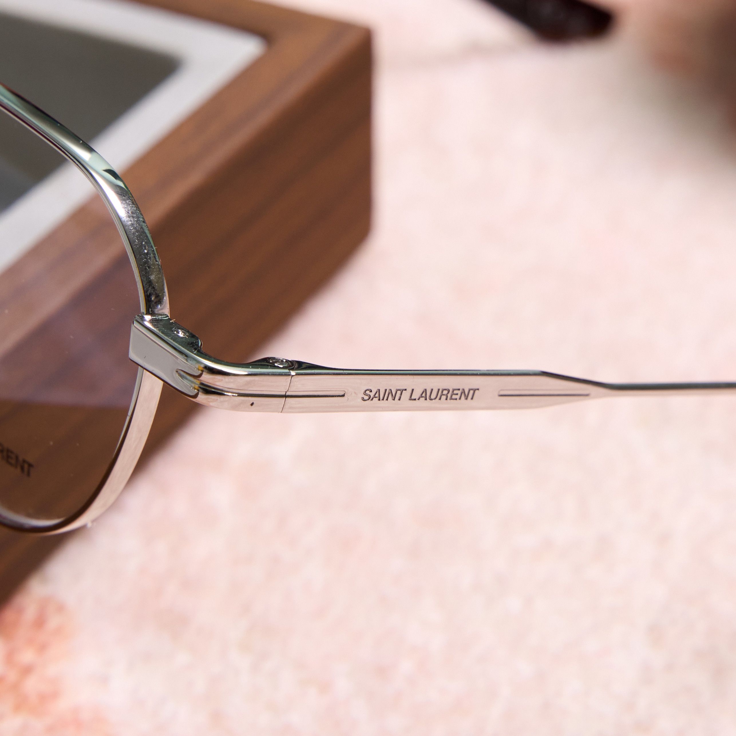 Yves Saint Laurent SAINT LAURENT SL 730 002 Sunglasses Size ONE SIZE - 2 Thumbnail
