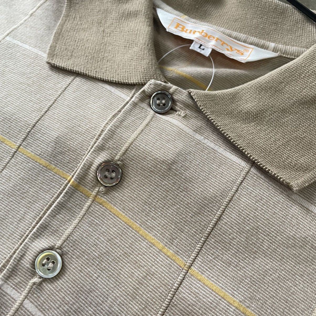 Burberry Burberry Vintage Size US L / EU 52-54 / 3 - 4 Thumbnail