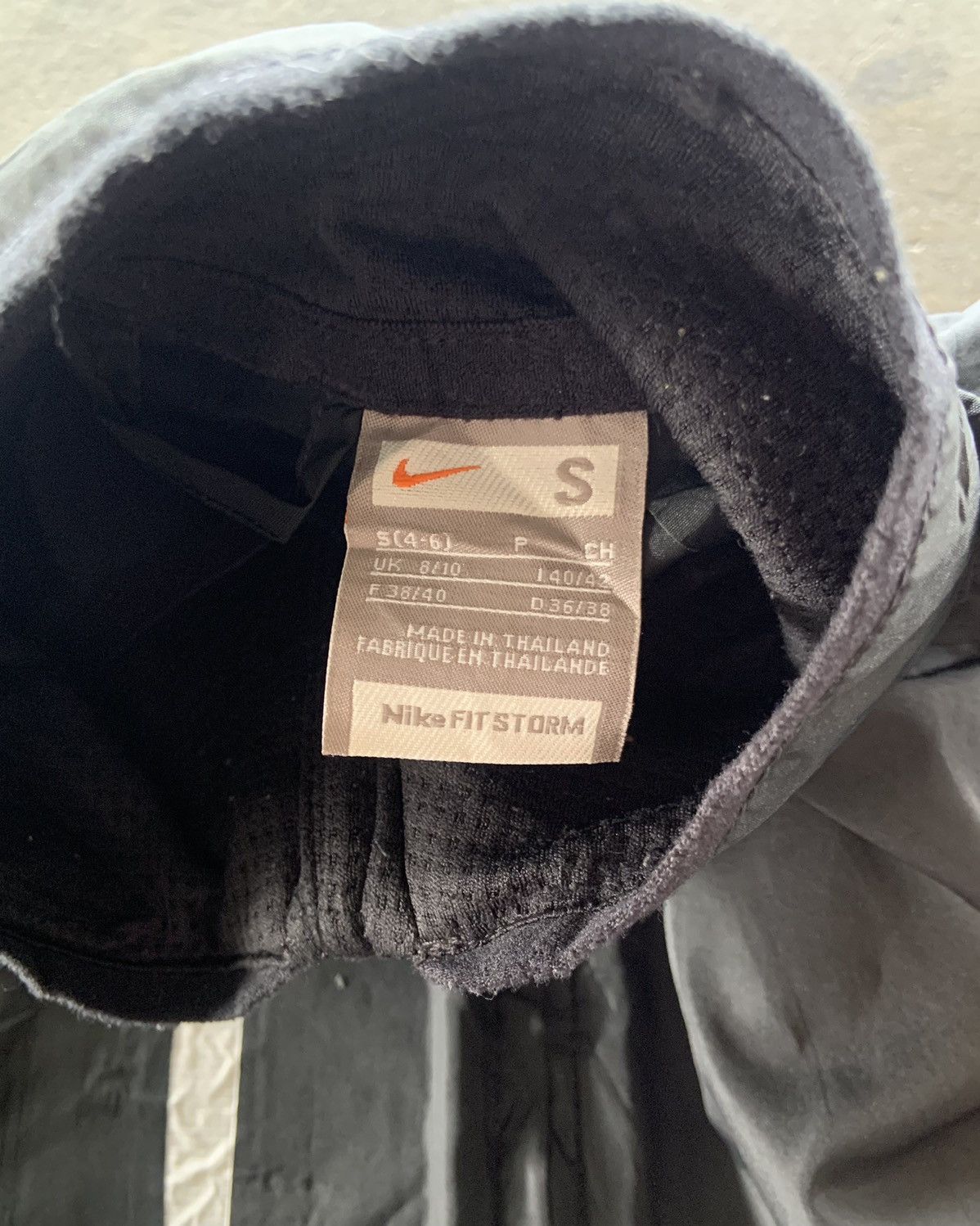 Japanese Brand × Nike × Vintage 2000s Nike+ Fitted Reflective Running Jacket Size US M / EU 48-50 / 2 - 4 Thumbnail