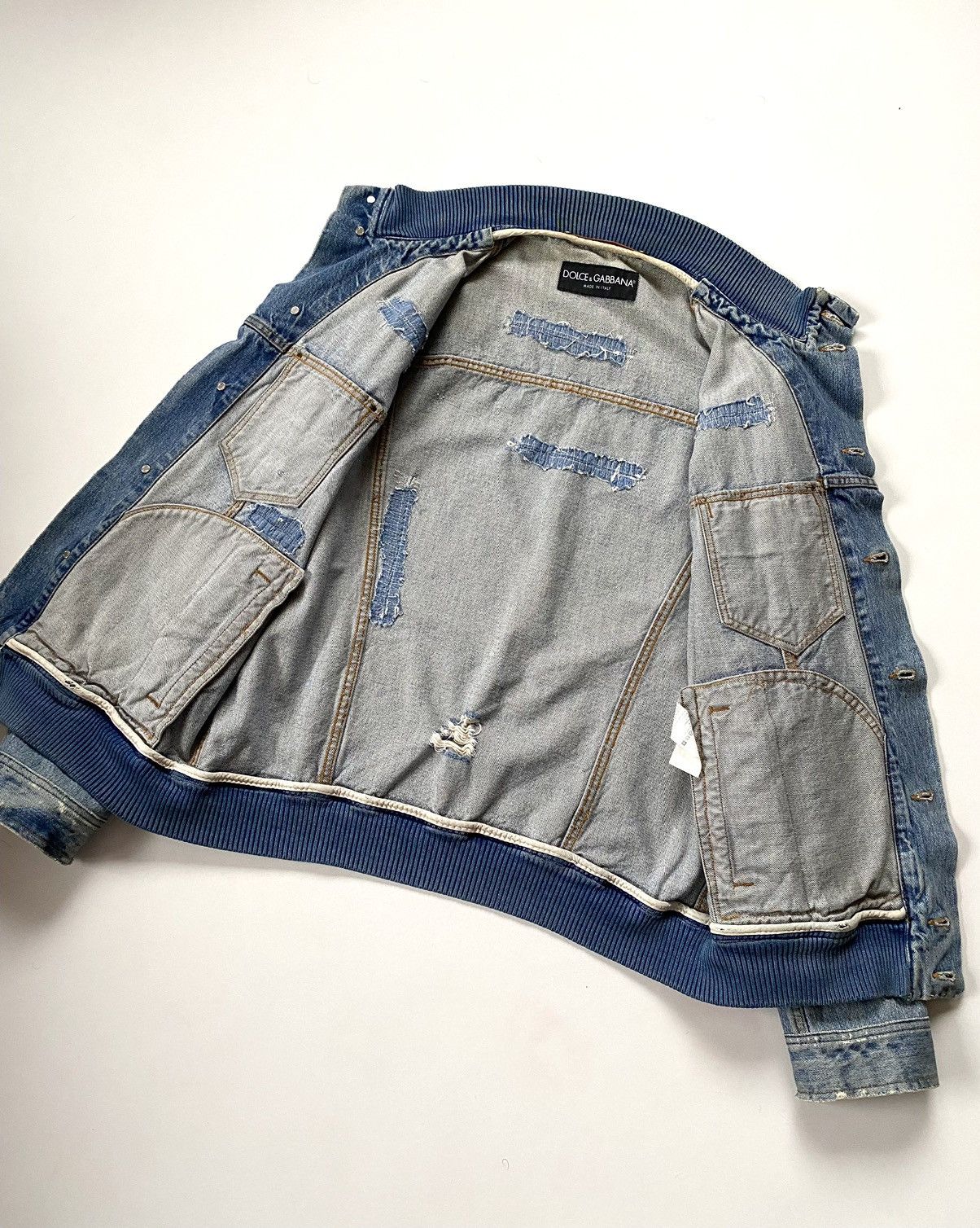 Dolce & Gabbana 00s Dolce&Gabbana Washed Denim Distressed Jacket Size US L / EU 52-54 / 3 - 13 Thumbnail