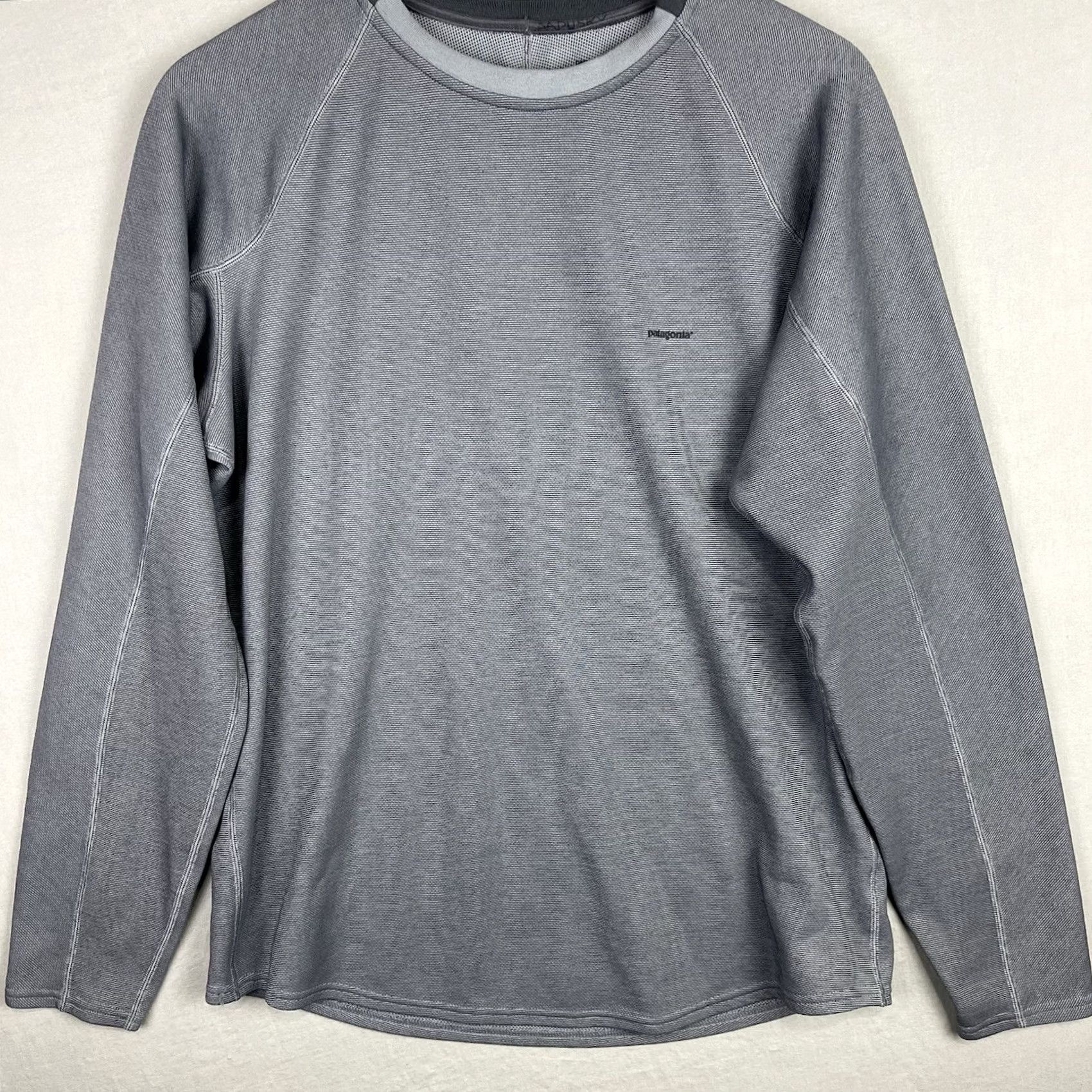 Patagonia Patagonia Shirt Mens L Gray Capilene Baselayer Performance Long Sleeve Pullover Casual Activewear Size US L / EU 52-54 / 3 - 3 Thumbnail