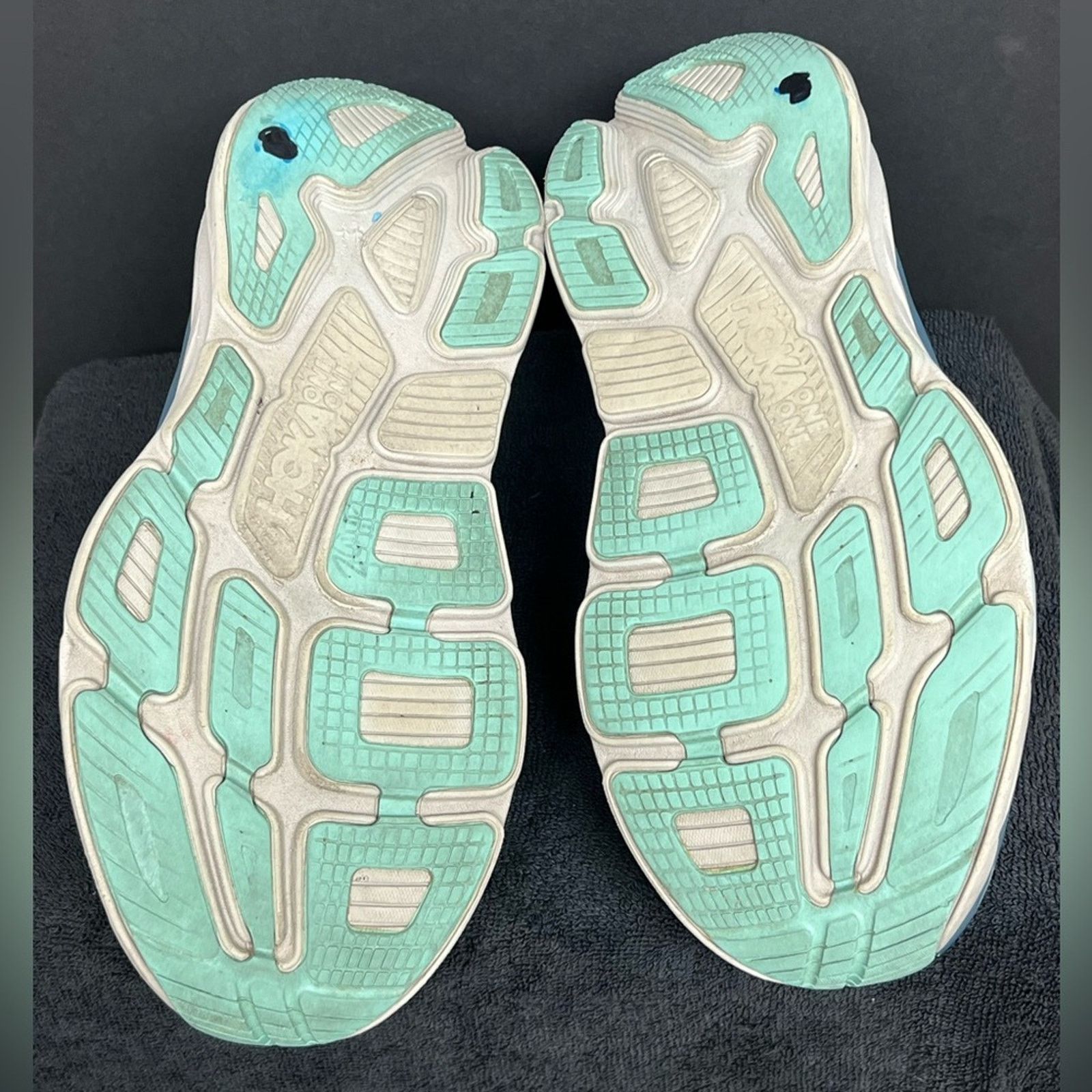 Hoka Hoka One One Bondi 7 Men's Size 12.5 2E WIDE Running Shoes Size US 12.5 / EU 45-46 - 7 Thumbnail
