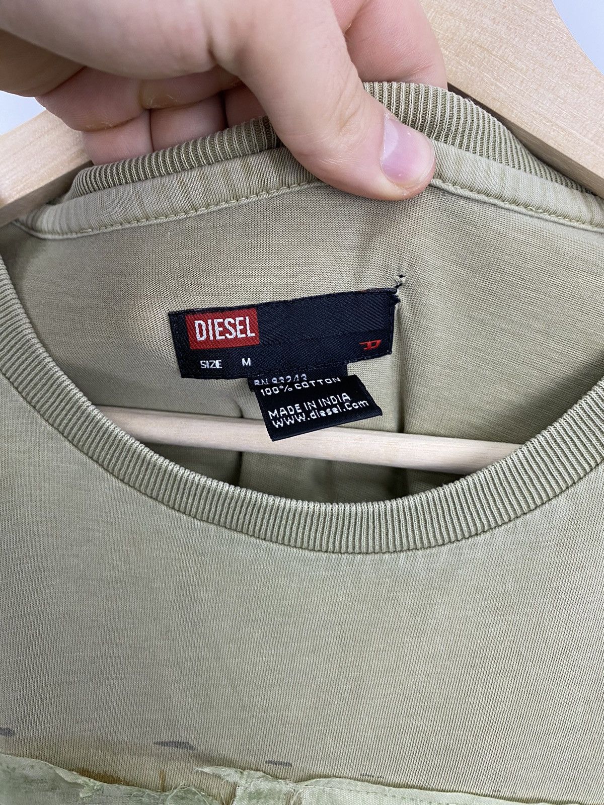 Diesel × Japanese Brand 🇺🇸 Vintage 90s Diesel Military style Big logo t-shirt Size US M / EU 48-50 / 2 - 5 Thumbnail