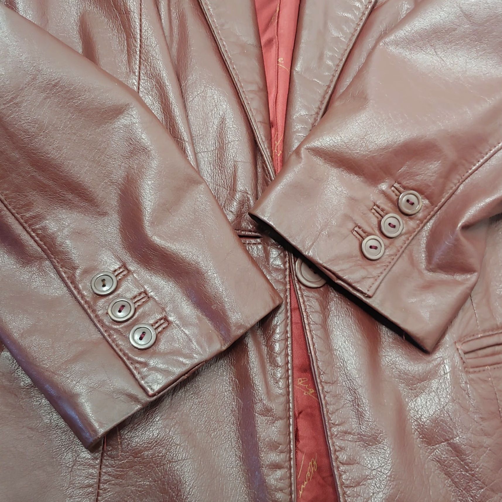 Etienne Aigner VINTAGE Etienne Aigner Leather Blazer Women 14 Mid-Length Solid Dark Red Burgundy 1970s 1980s Fall Winter Spring Size XL / US 12-14 / IT 48-50 - 3 Thumbnail