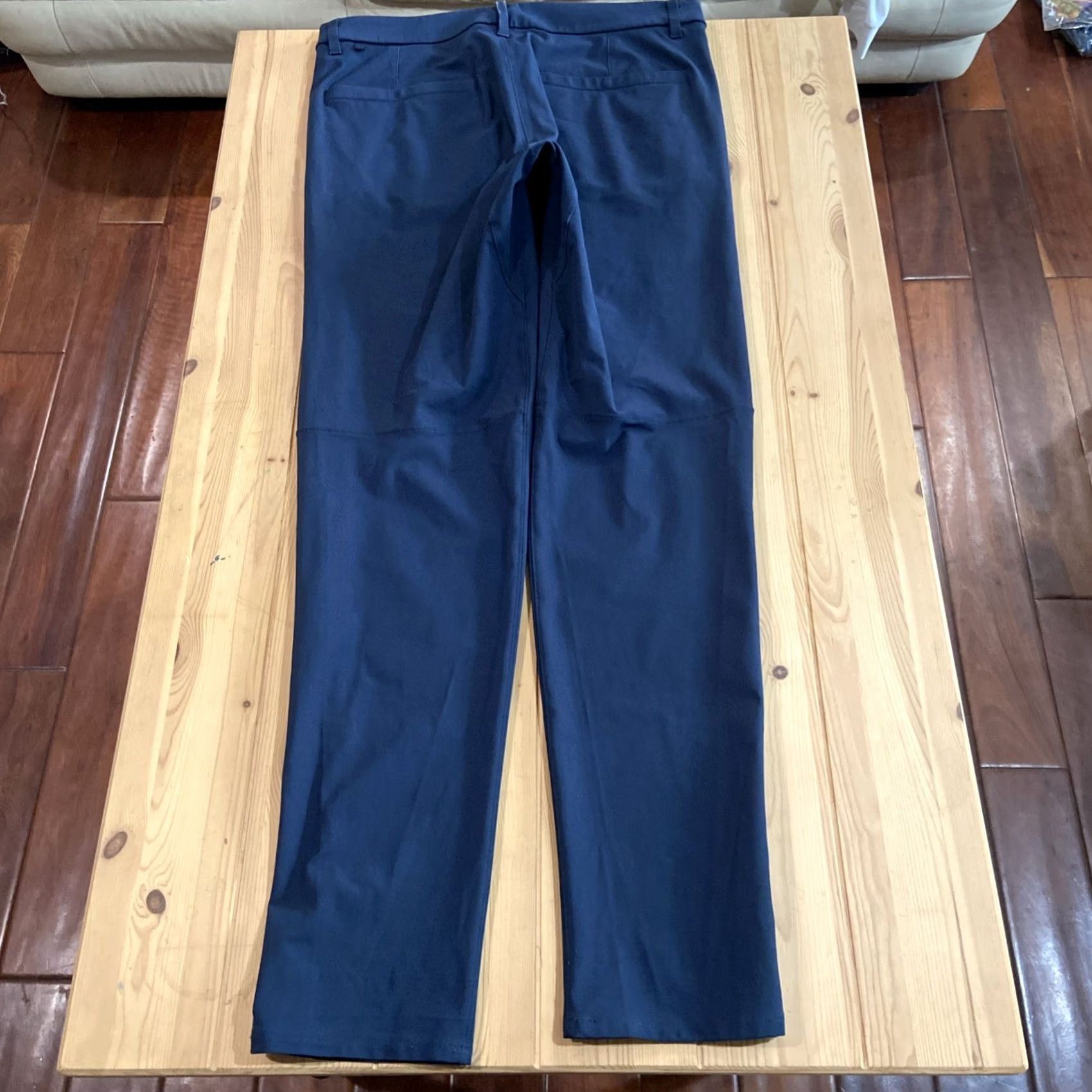 Lululemon Lululemon Mens Pants 33 Khaki Navy Blue Z5 Golf Commission Size US 33 - 7 Thumbnail
