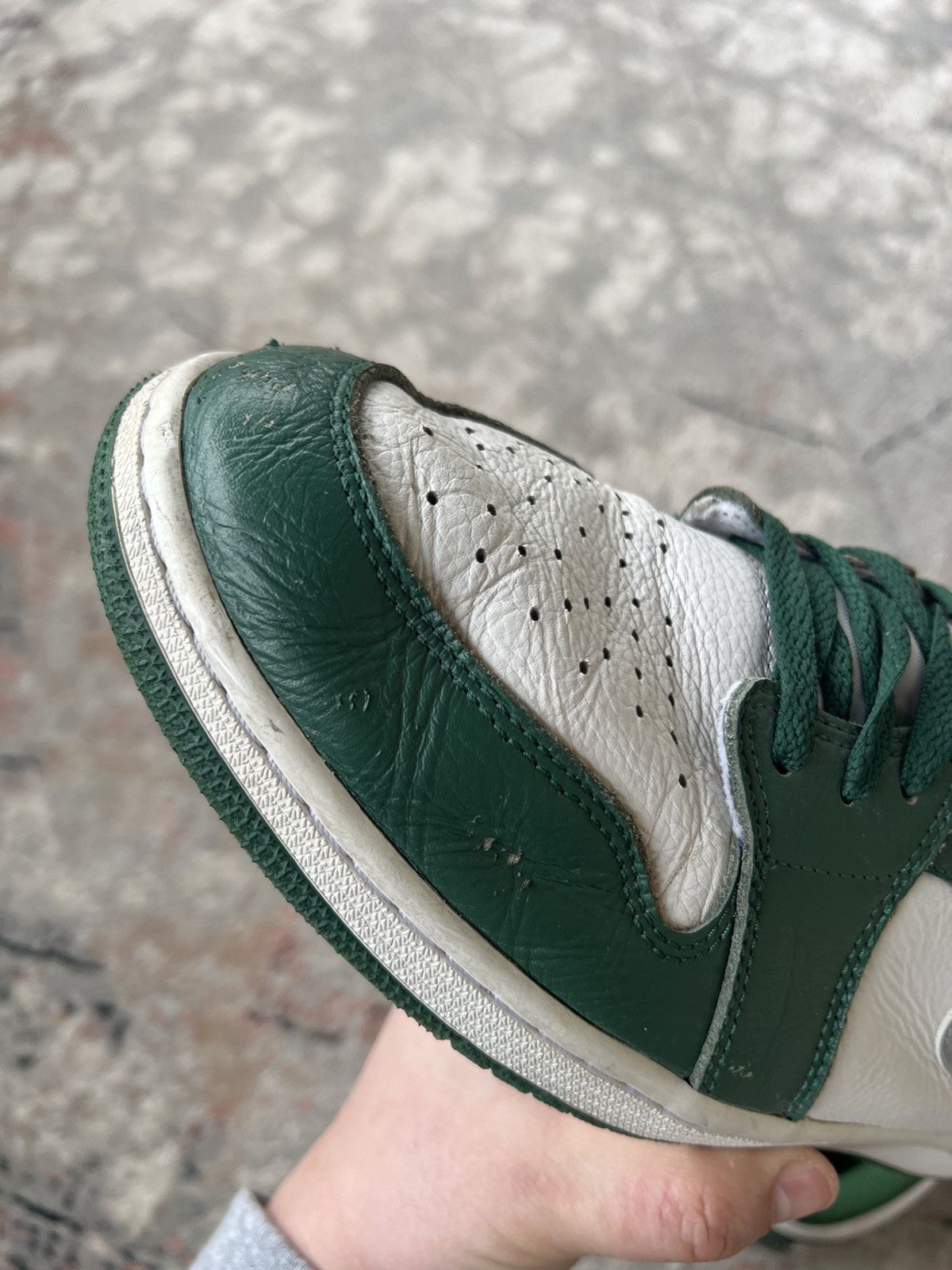 Jordan Brand Nike Air Jordan 1 High OG Green White Size US 14 / EU 47 - 13 Thumbnail