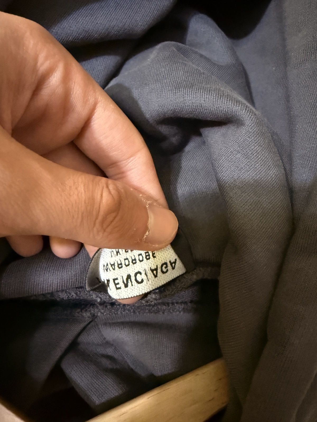 Balenciaga Balenciaga Pull Over Hoodie Size US L / EU 52-54 / 3 - 11 Thumbnail
