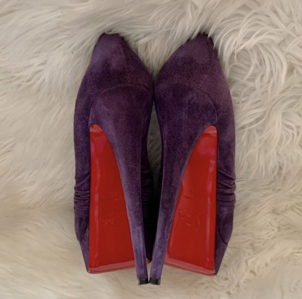 Christian Louboutin Christian Louboutin Peep Toe Suede Heels Size US 7.5 / IT 37.5 - 4 Thumbnail