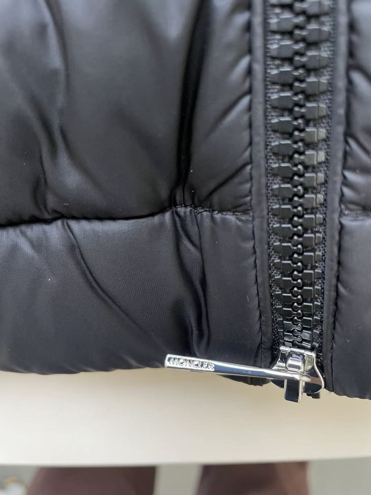 Moncler Moncler Lge Hooded Quilted Navy Down Jacket Size XS / US 0-2 / IT 36-38 - 17 Thumbnail