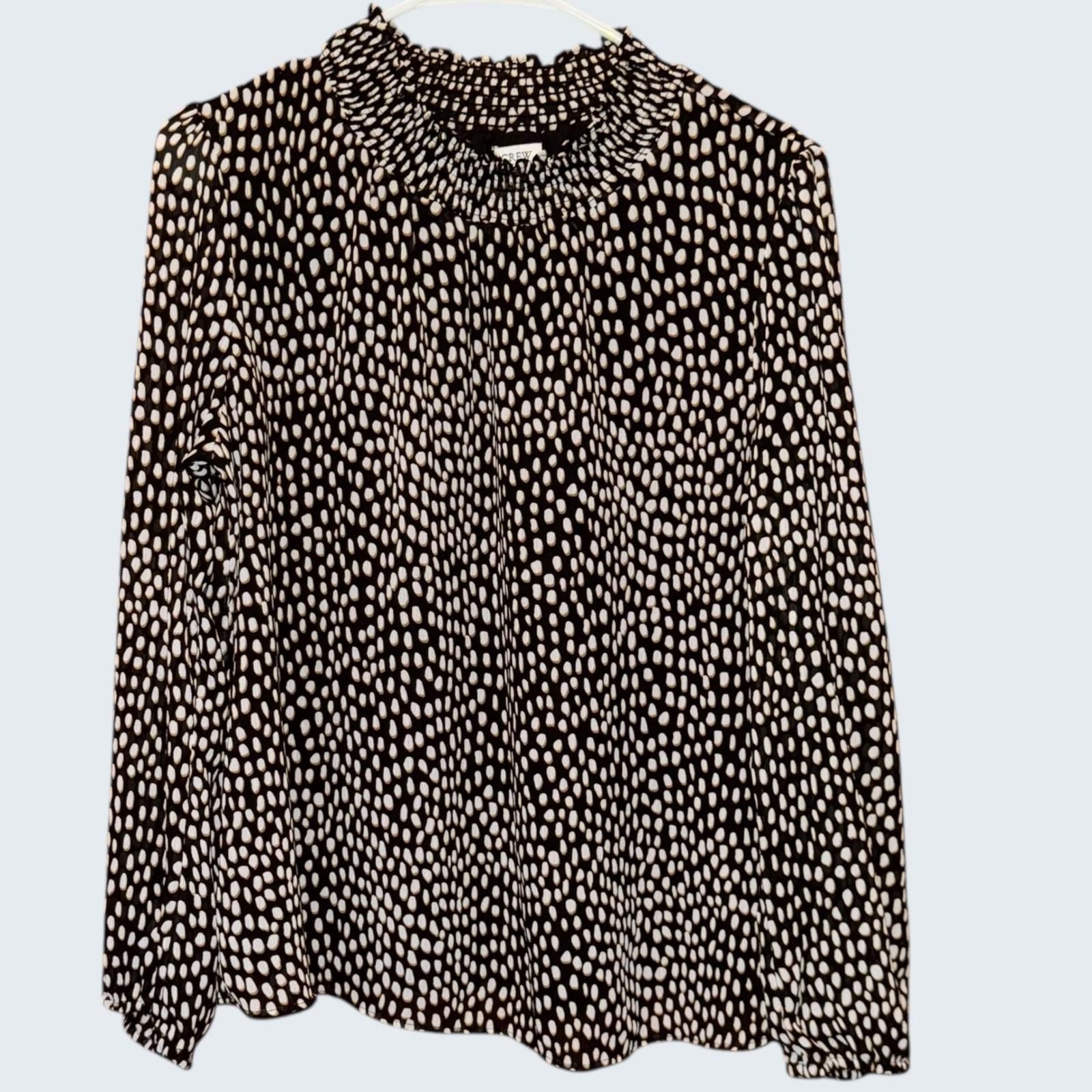 J.Crew J.Crew Black White Dot Smocked Neck Long Sleeve Blouse M Size M / US 6-8 / IT 42-44 - 1 Thumbnail