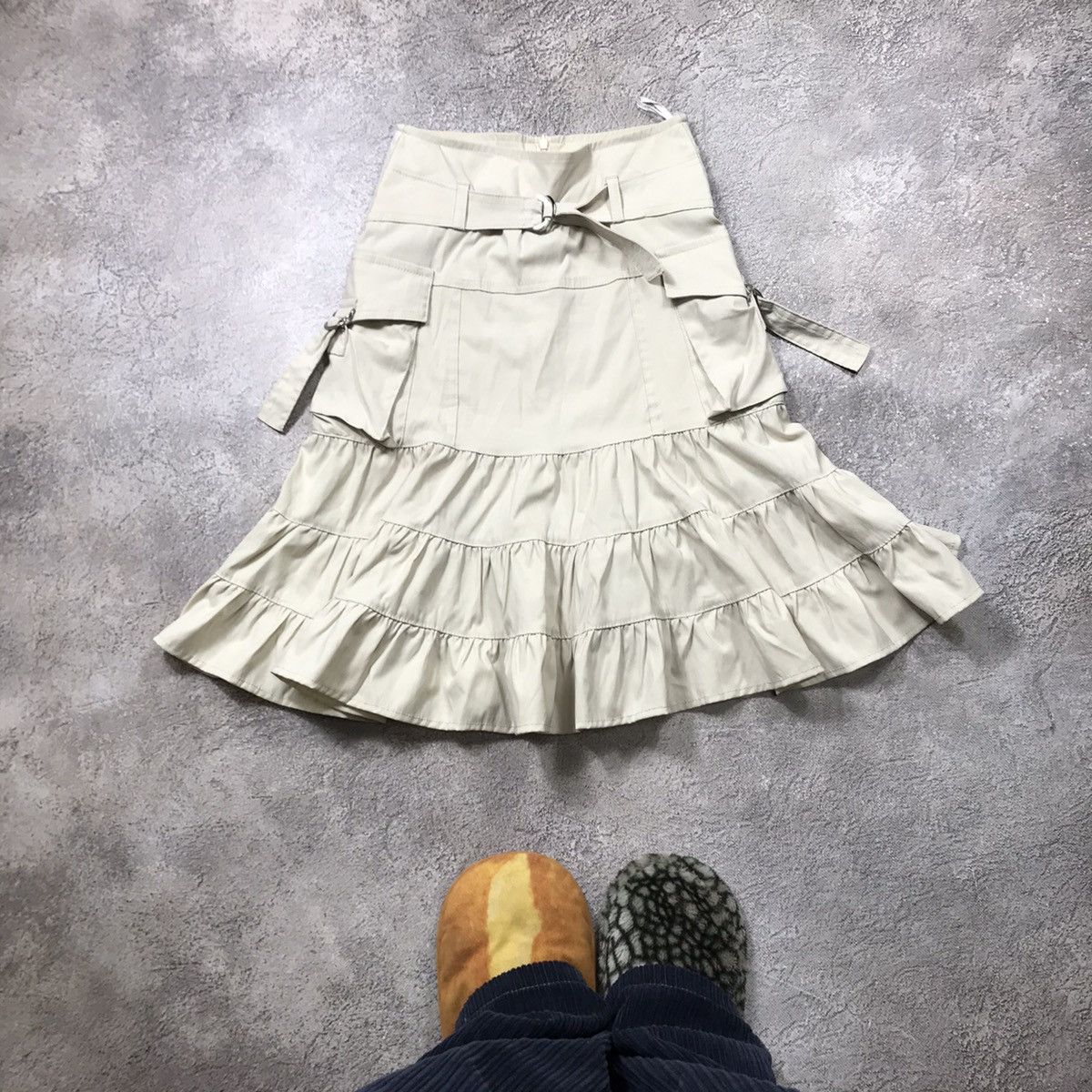 Vintage Vintage Y2K Ruched Midi Skirt Coquette Streetwear Tapered 25 Size 25" / US 0 / IT 36 - 1 Thumbnail