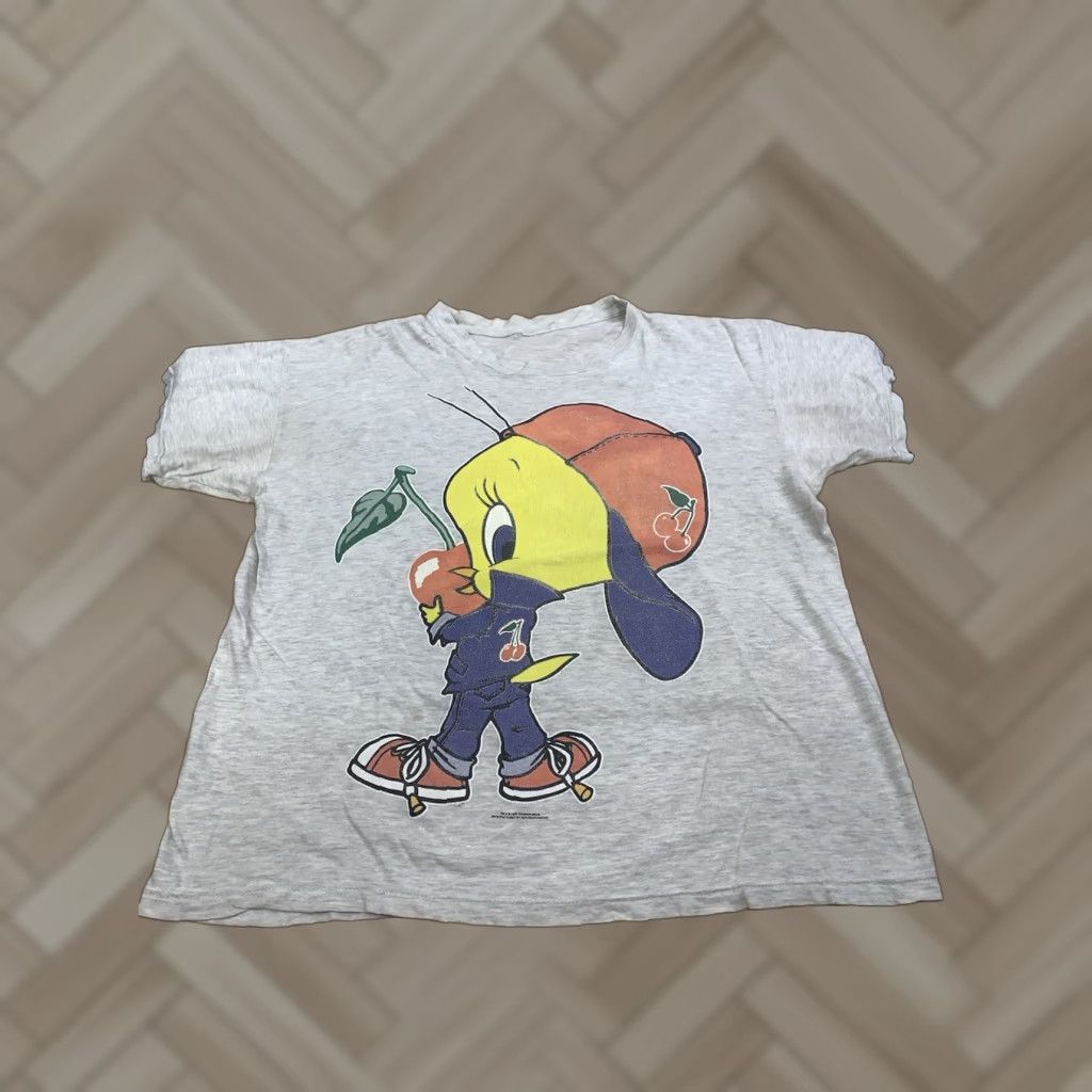 Vintage VINTAGE Tweety Bird Shirt Looney Tunes XL Gray 90s Cartoon Adult Unisex T-Shirt Short Sleeve Other Keywords Size US XL / EU 56 / 4 - 1 Thumbnail