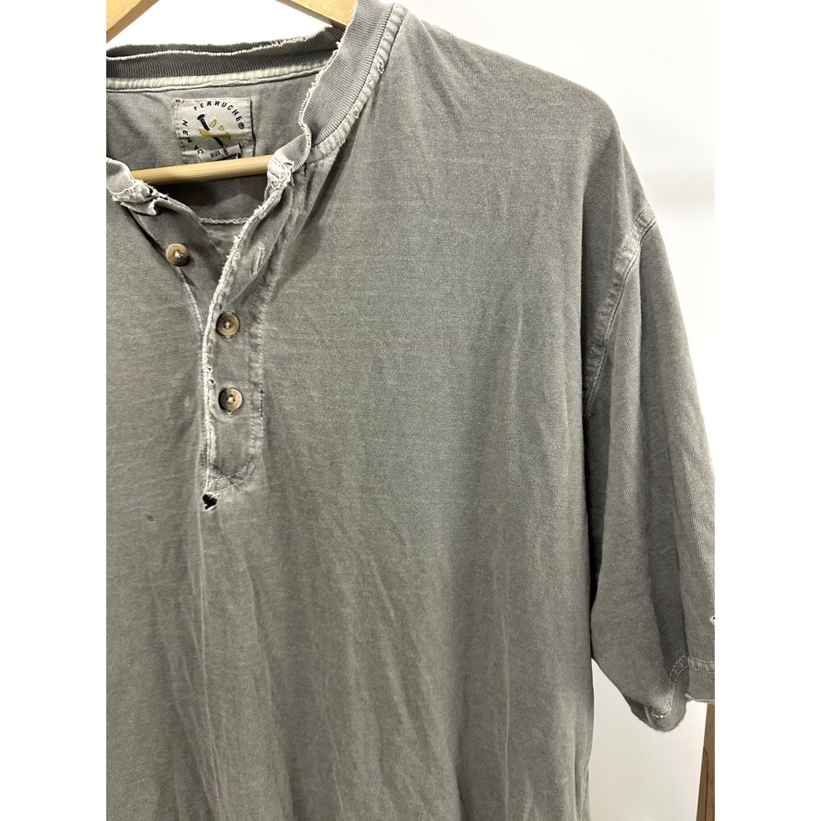 Vintage VINTAGE Ferruche NYC Thrashed WIP Work T-Shirt Henley Short Sleeve Size L Green Gray Mens Shirt Size US L / EU 52-54 / 3 - 6 Thumbnail