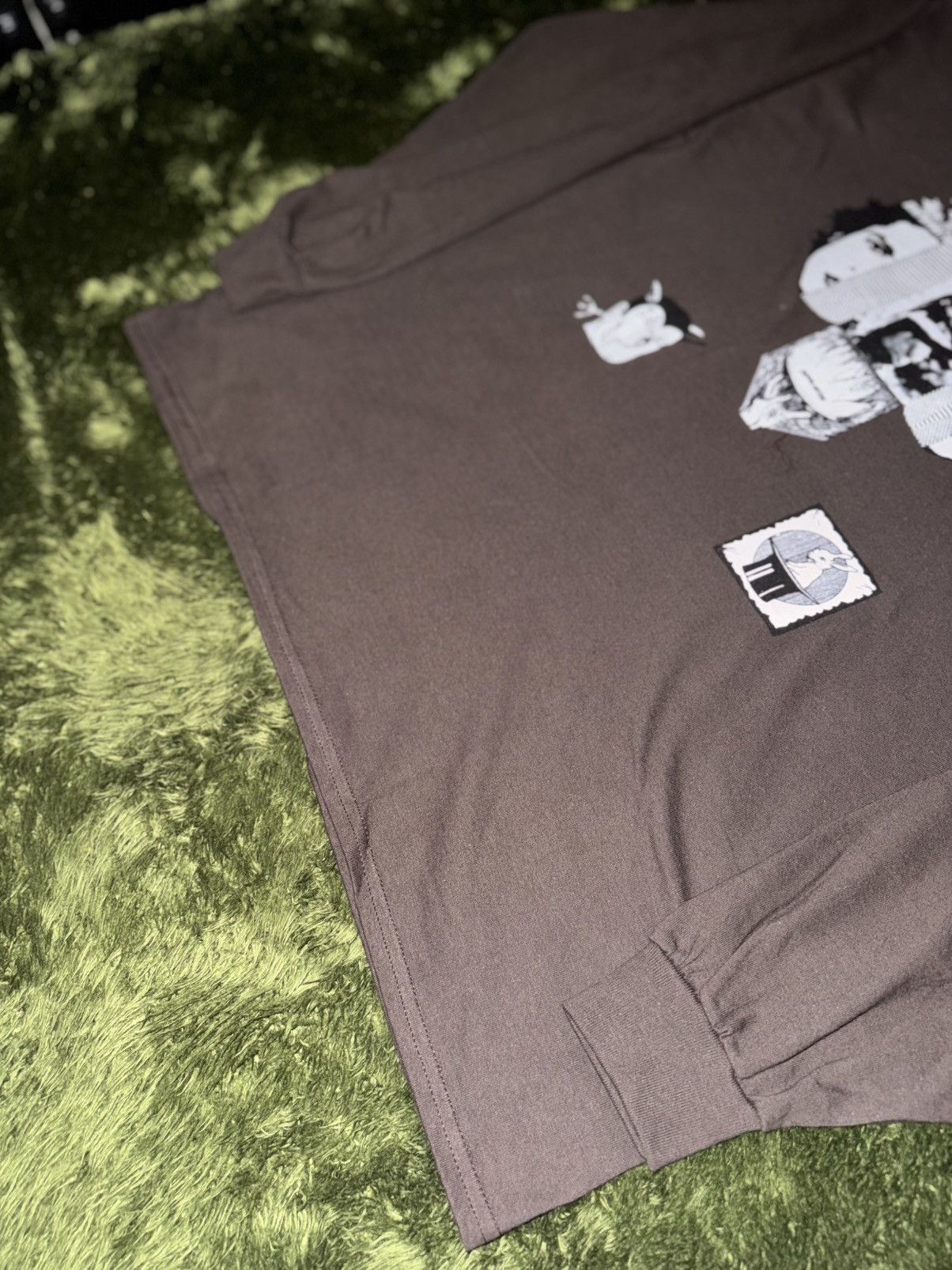 Fucking Awesome [XXL] Fucking Awesome magic book graphic long sleeve tshirts Size US XXL / EU 58 / 5 - 10 Thumbnail