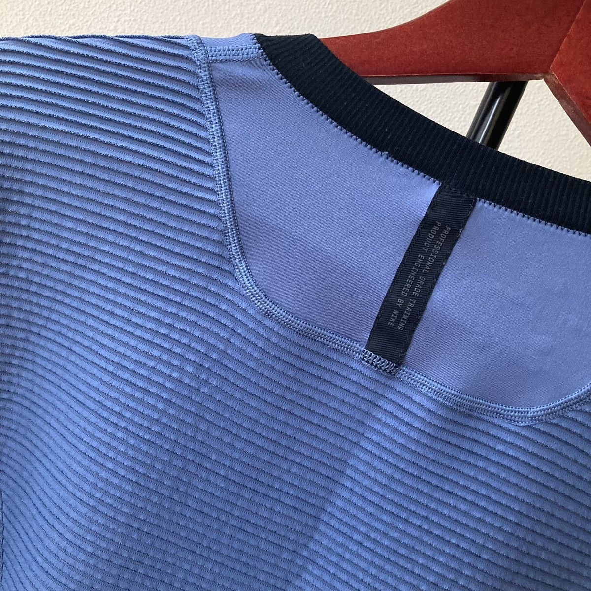 Nike Nike Pro Aeroadapt Sportswear T Shirt Gym Style Casual Blue Size US S / EU 44-46 / 1 - 8 Thumbnail