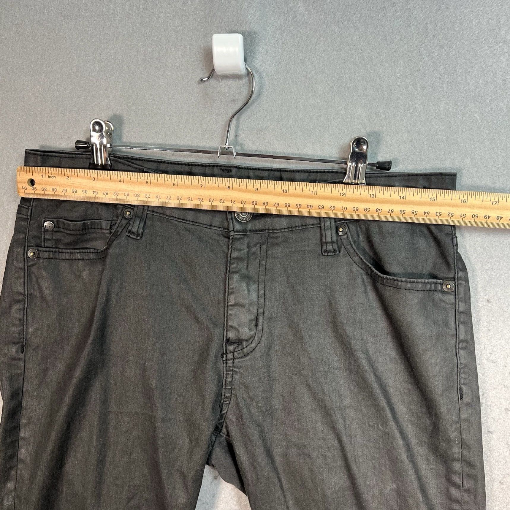 Vintage Denim & Supply Ralph Lauren Jeans 30 Womens Black Coated Denim Crop Skinny Denim & Supply Ralph Lauren Jeans 30 Womens Black Coated Denim Crop Skinny Size 30" / US 8 / IT 44 - 3 Thumbnail
