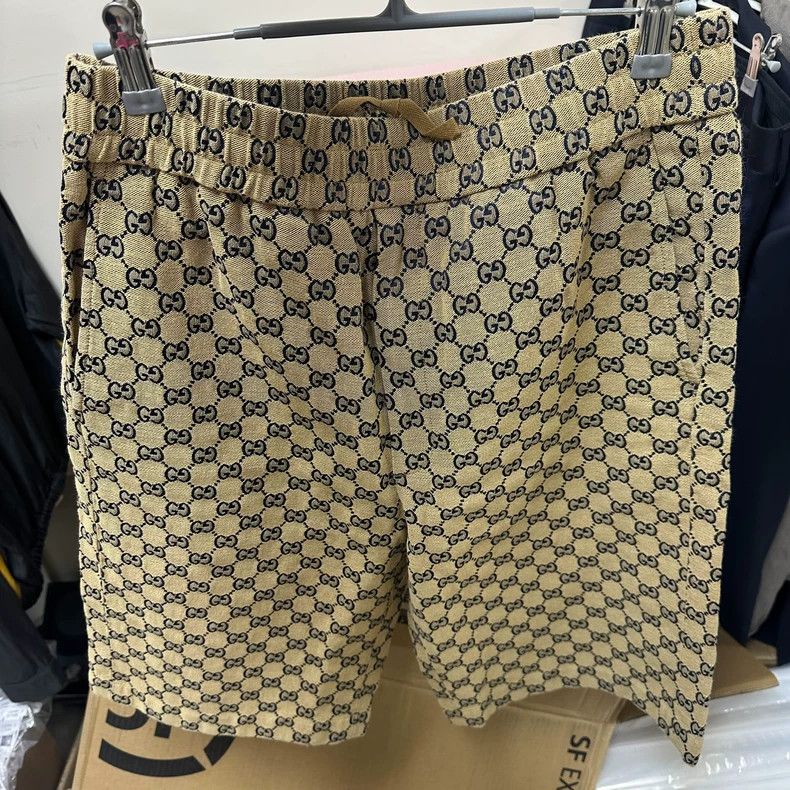 Gucci Full-print shorts