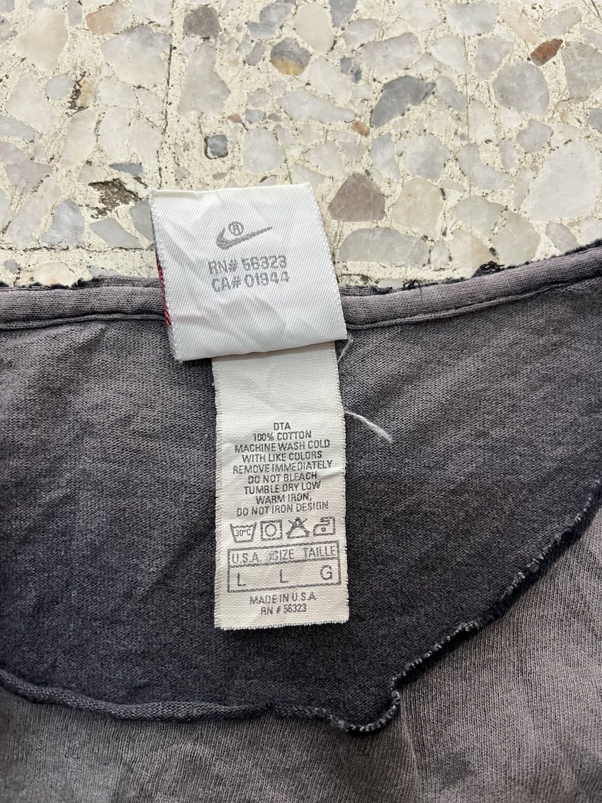 Nike × Vintage Vintage NIKE 90s P.L.A.Y distressed Size US L / EU 52-54 / 3 - 4 Thumbnail