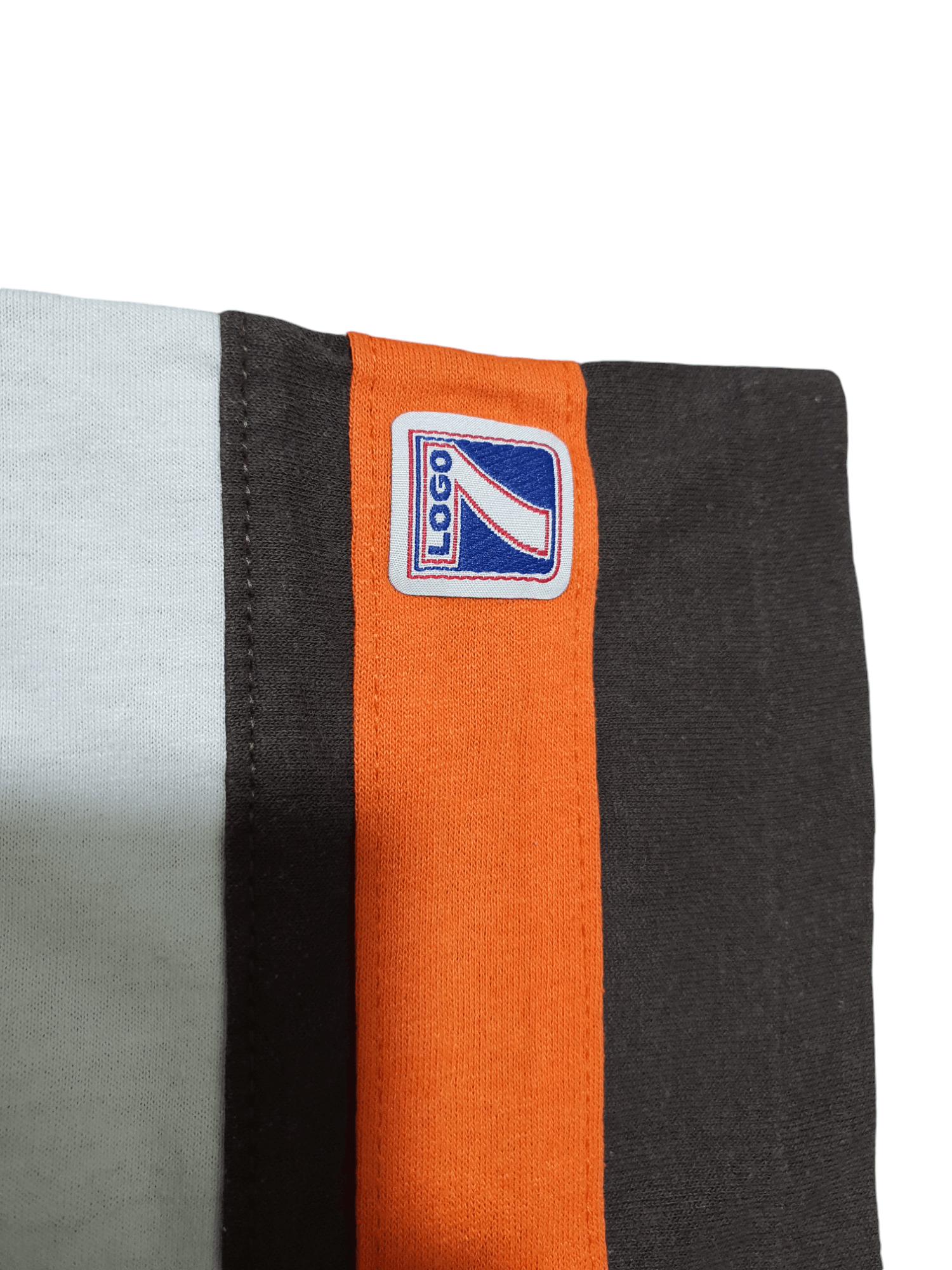Logo 7 × Vintage VINTAGE CLEVELAND LOGO 7 18.5/25.5 V-NECK SHIRT Size US S / EU 44-46 / 1 - 6 Thumbnail