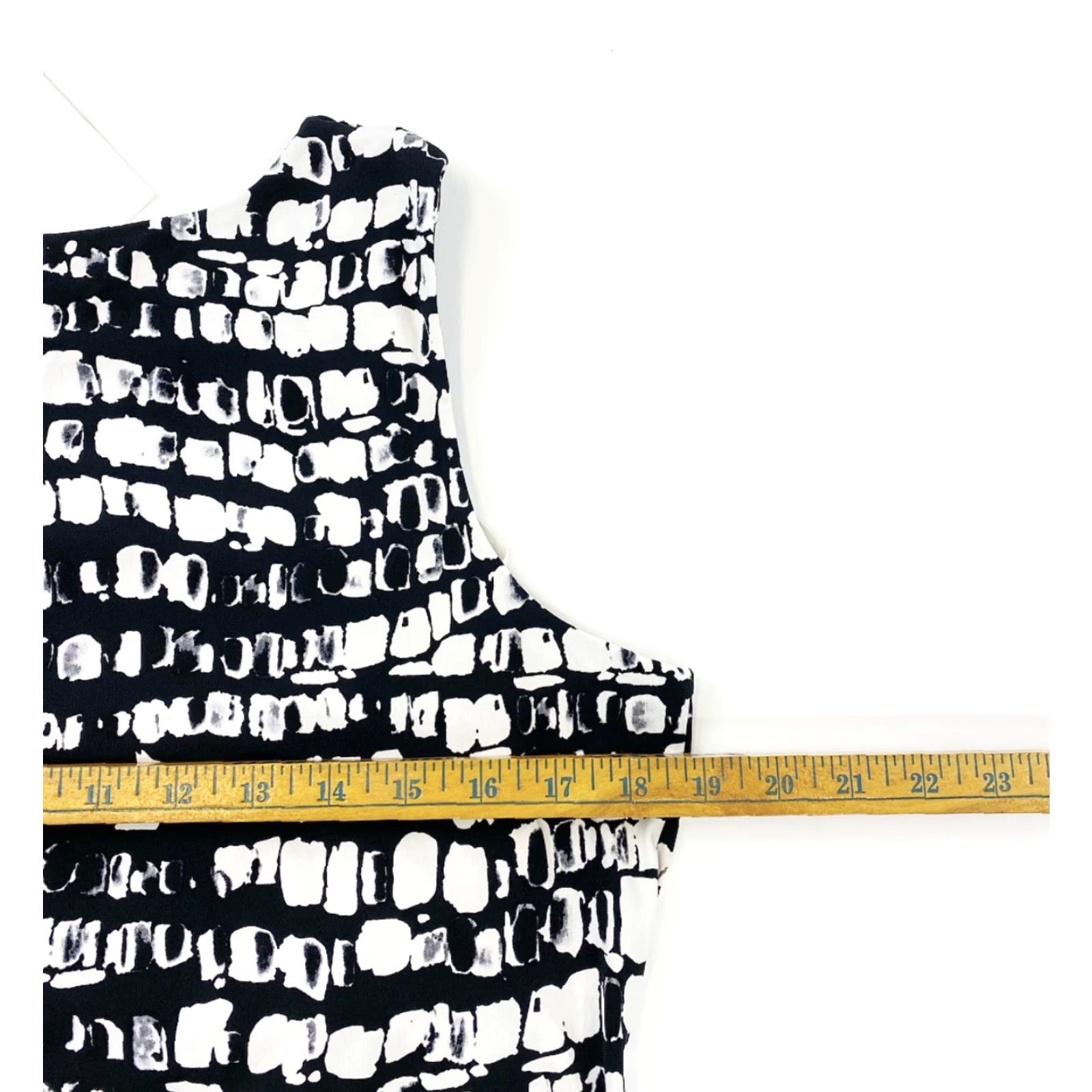 Kenneth Cole Kenneth Cole Tank Top Women Large Black White Sleeveless Boat Neck NWT Multicolor Basic Shirt Size L / US 10 / IT 46 - 4 Thumbnail