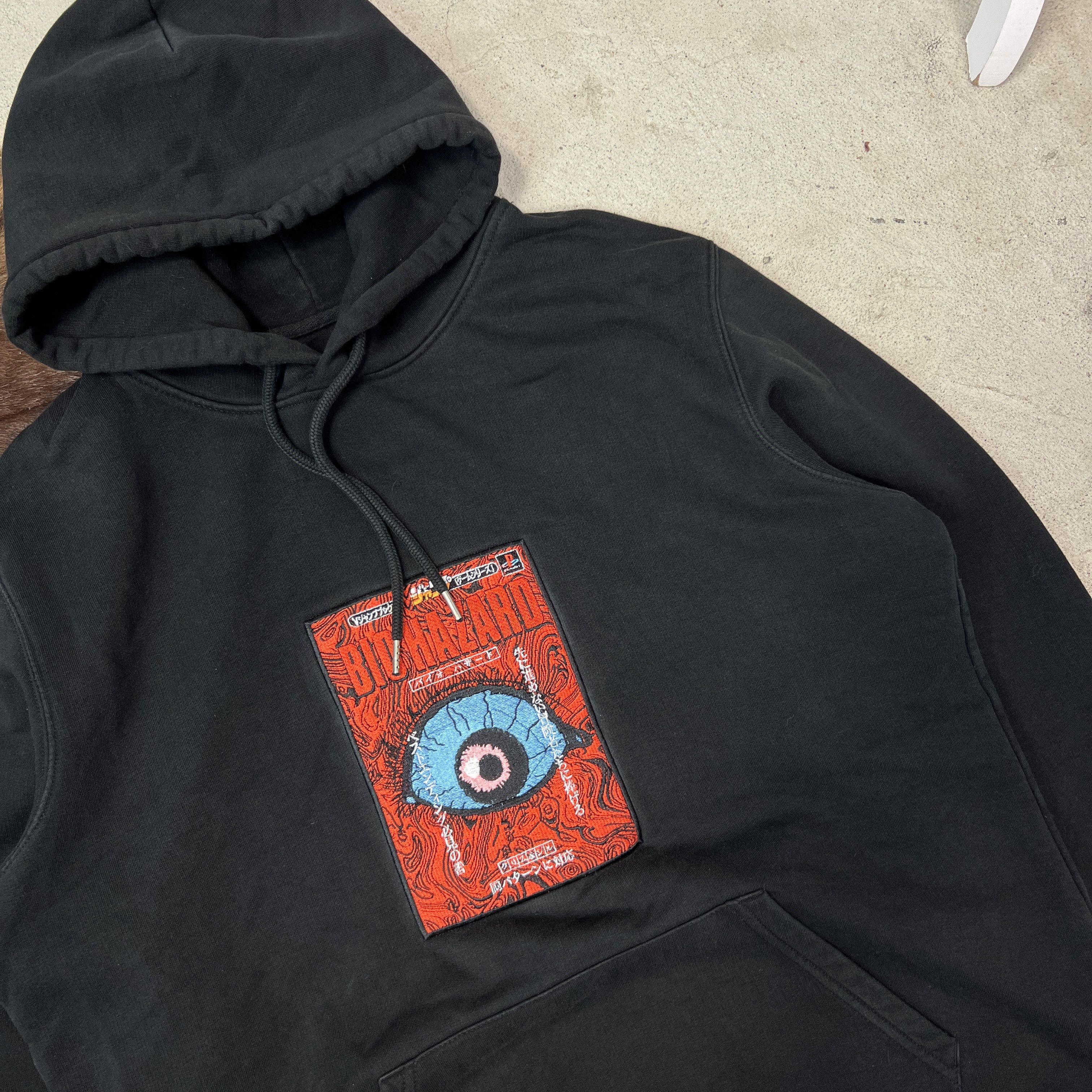 Vintage Vintage Streetwear Skater Printeg Biohazard Hoodie Y2K Size US XL / EU 56 / 4 - 2 Thumbnail
