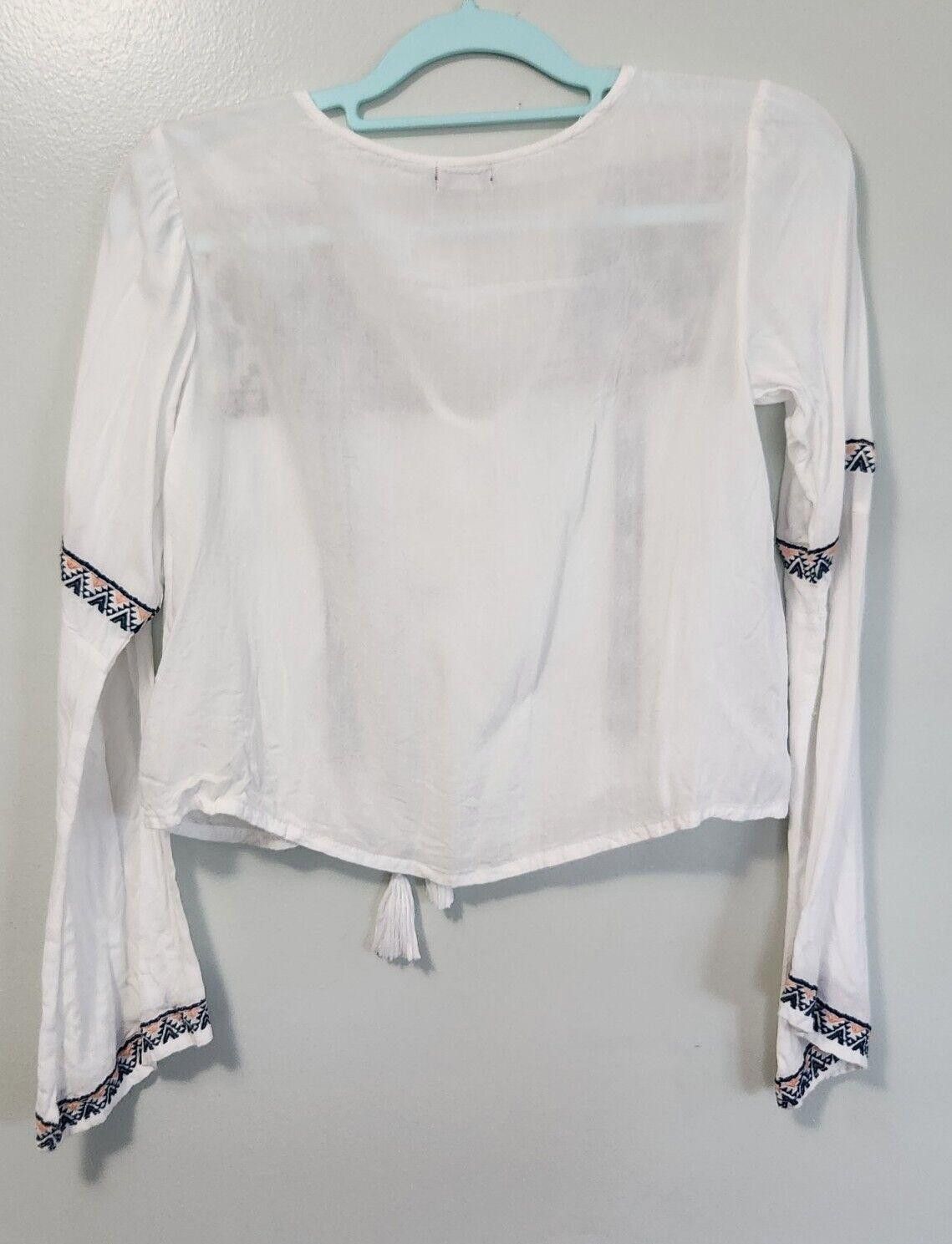 Designer Earthbound Trading Company Top Small Long Bell Sleeve Size S / US 4 / IT 40 - 3 Thumbnail