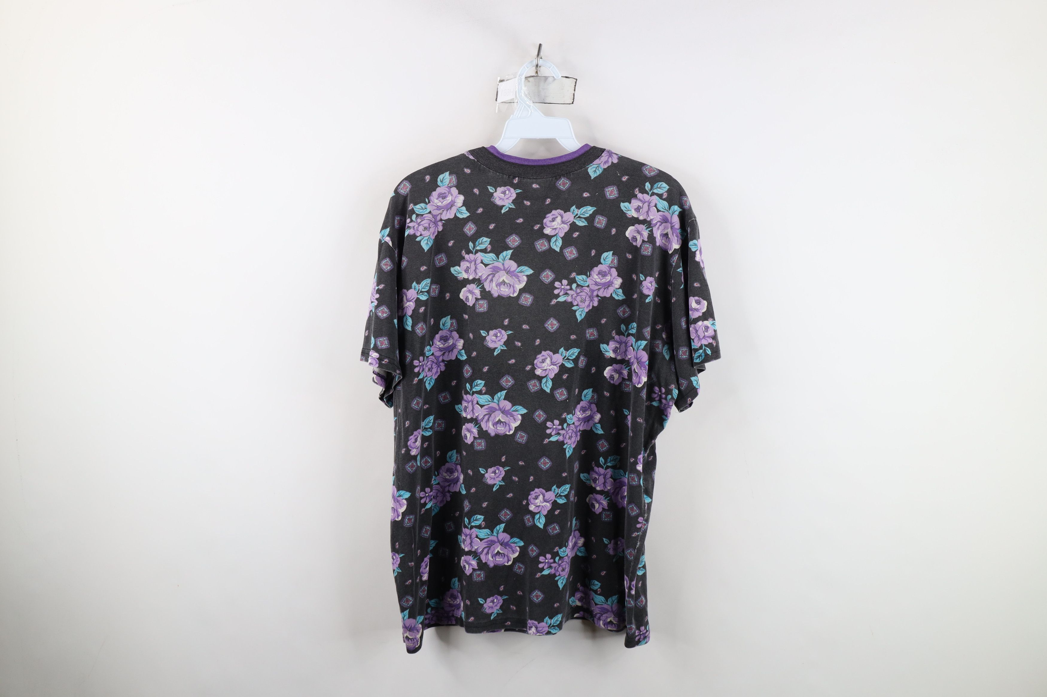 Vintage Vintage 90s Streetwear Flower All Over Print Pocket T-Shirt Size XL / US 12-14 / IT 48-50 - 9 Thumbnail