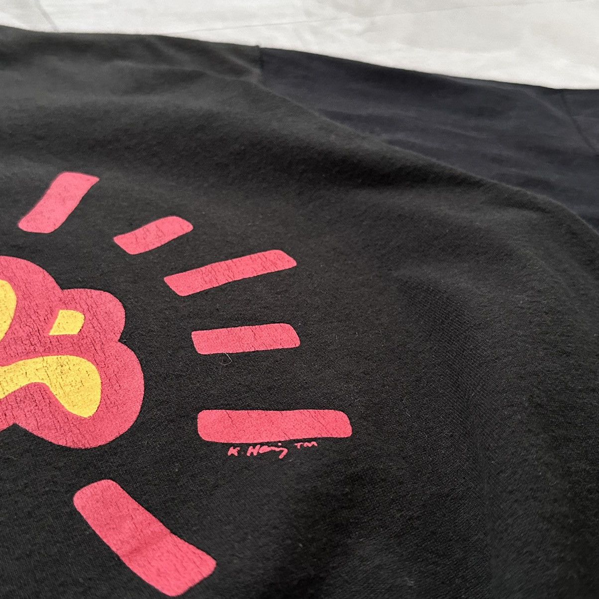 Keith Haring RARE 1990 Keith Haring Barking Dog Vintage Cropped T Shirt Size US XL / EU 56 / 4 - 12 Thumbnail
