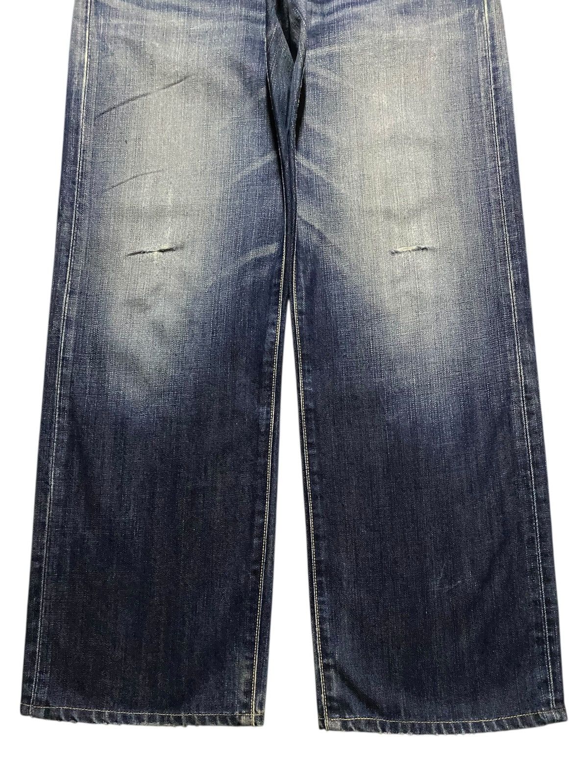 Levi's Vintage Levis 503 Faded Wash Distressed Baggy Jeans Size US 32 / EU 48 - 5 Thumbnail